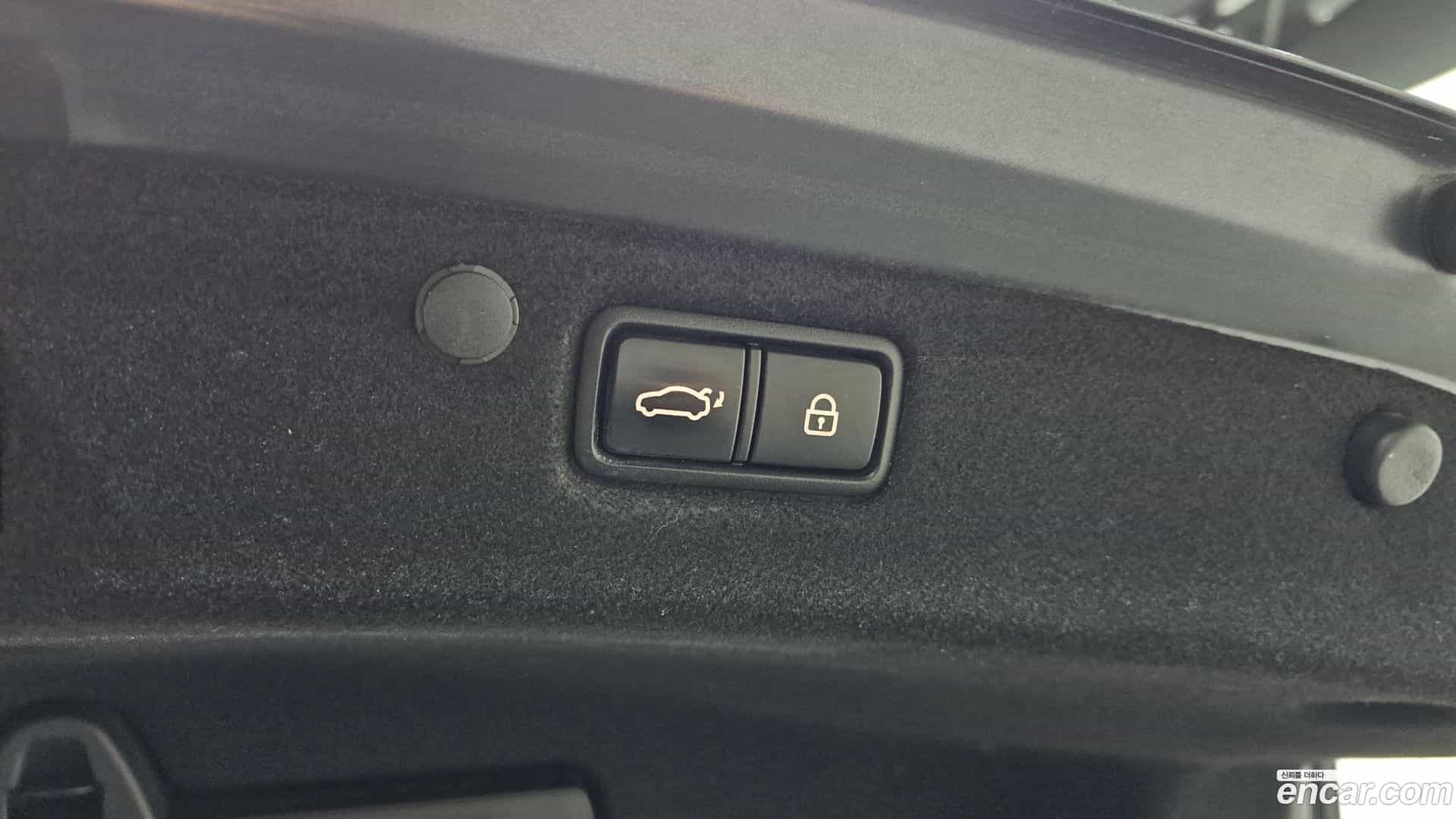 Grandeur Hyundai 2019.5-OPTION-024