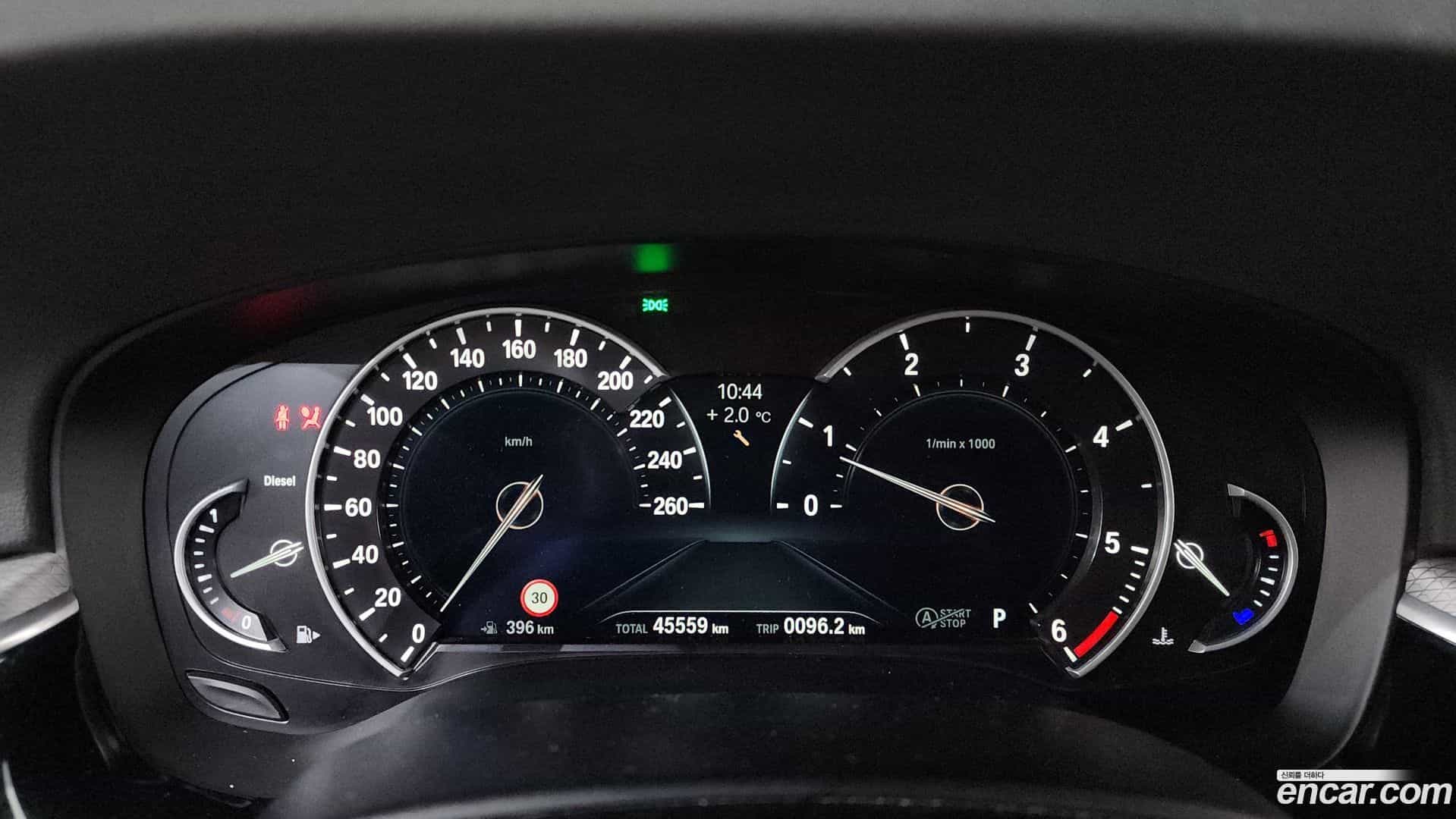 5-Series BMW 2017.11-INNER-008