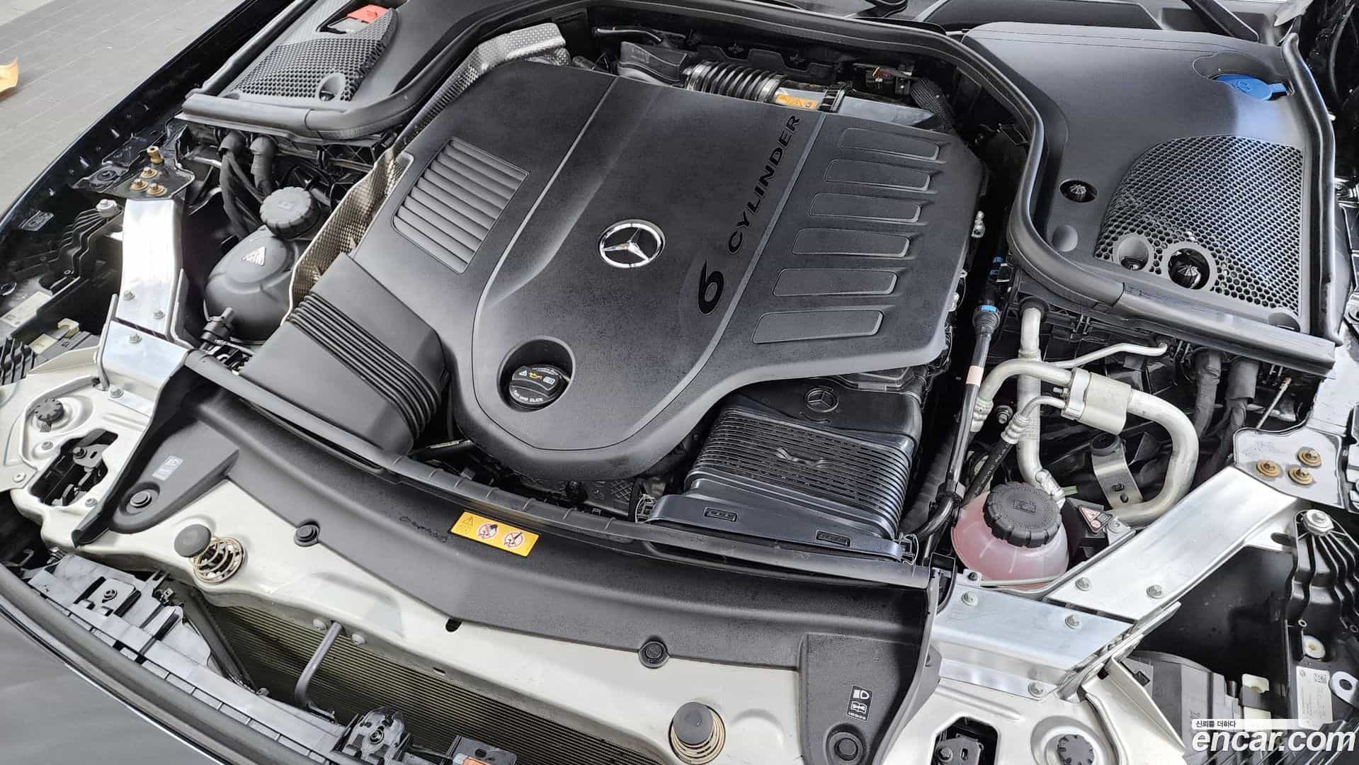 CLS-Class Mercedes-Benz 2023.4-INNER-006