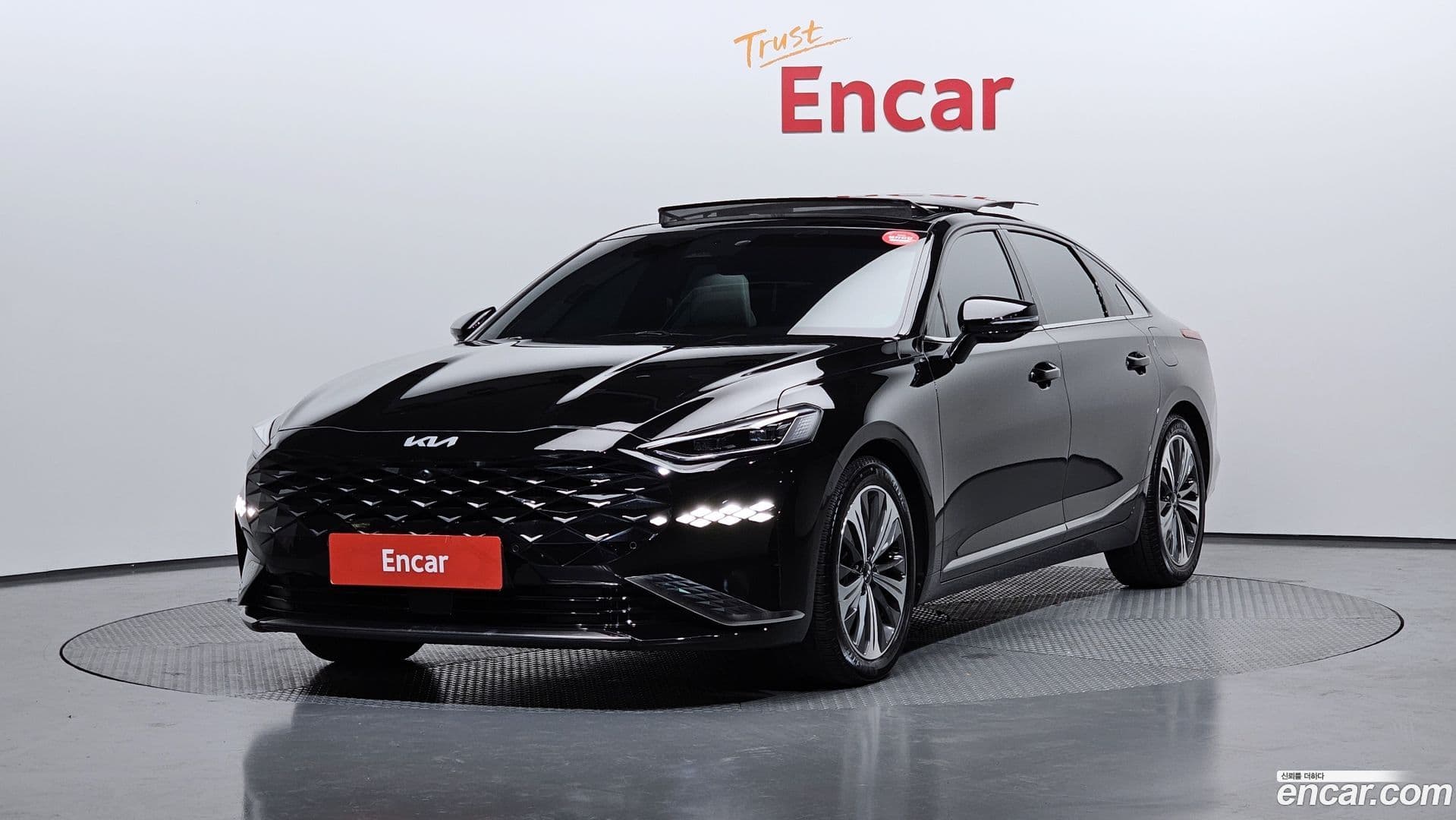 Main__Slider__Photo:K8 Kia 2021.10-0