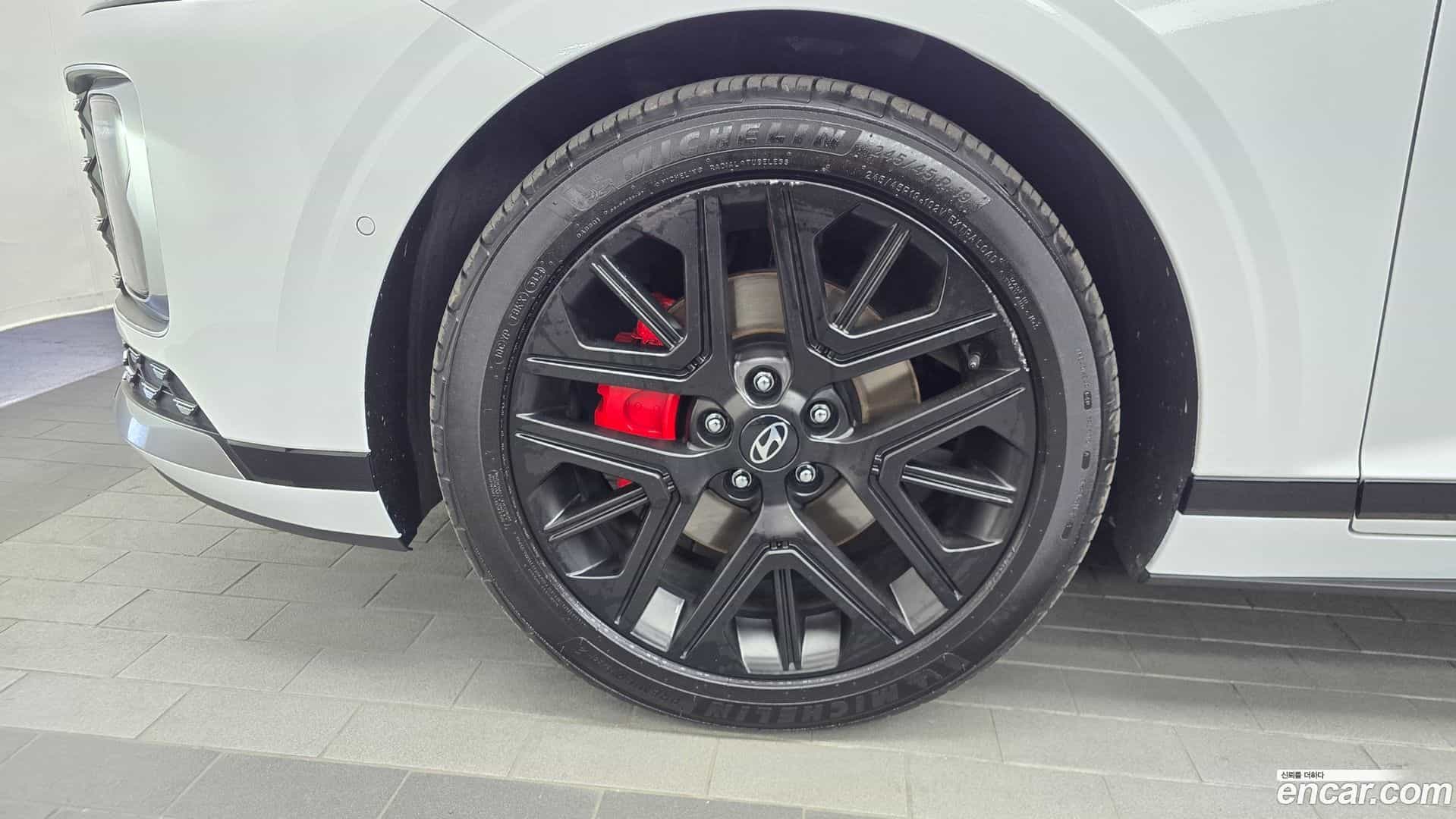 Grandeur Hyundai 2023.0-OUTER-005