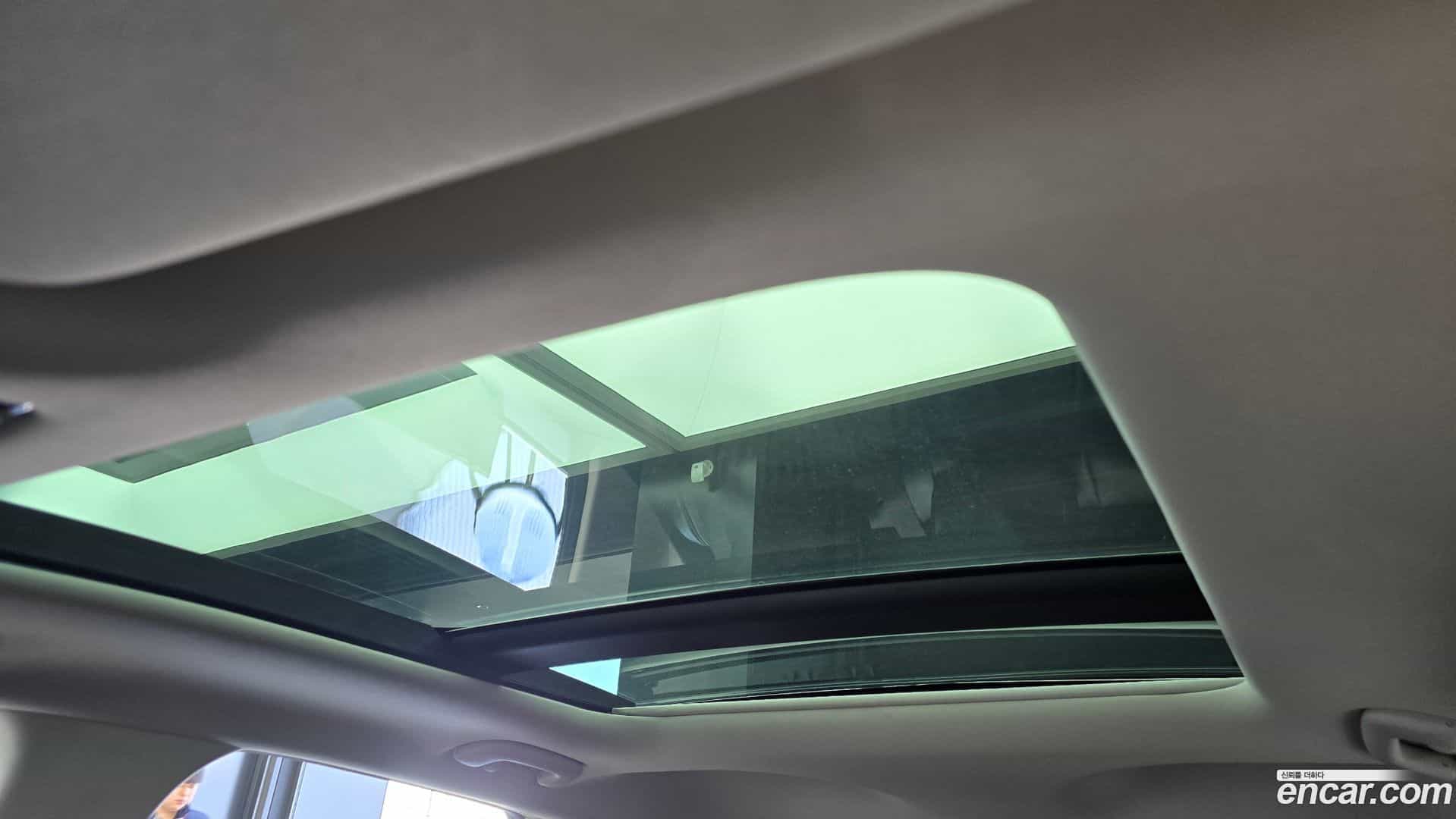 Grandeur Hyundai 2023.0-OPTION-022