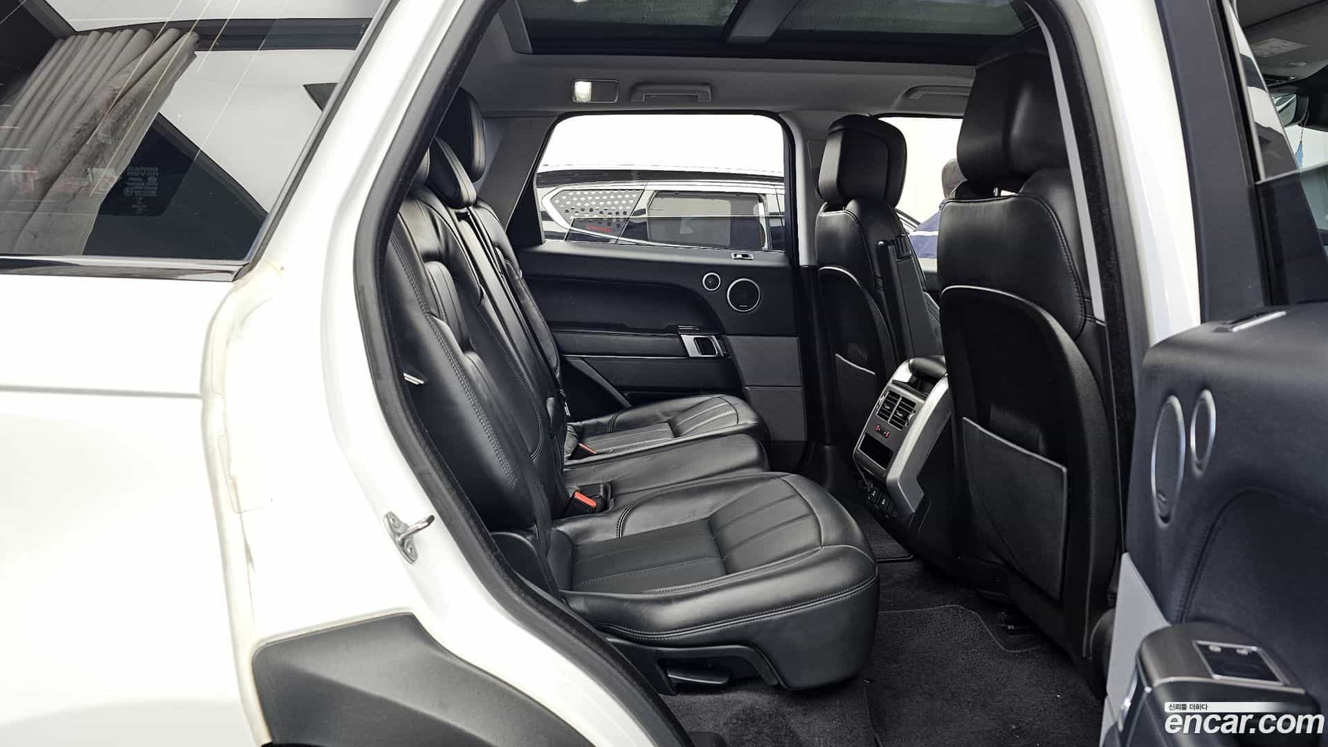 Range Rover Sport Land Rover 2018.3-OPTION-016