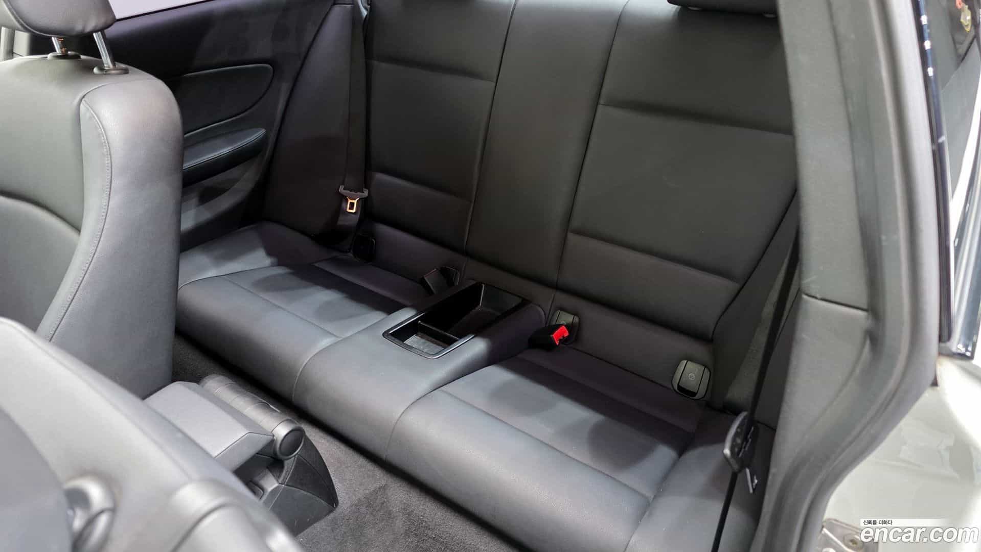 1-Series BMW 2011.0-OPTION-016
