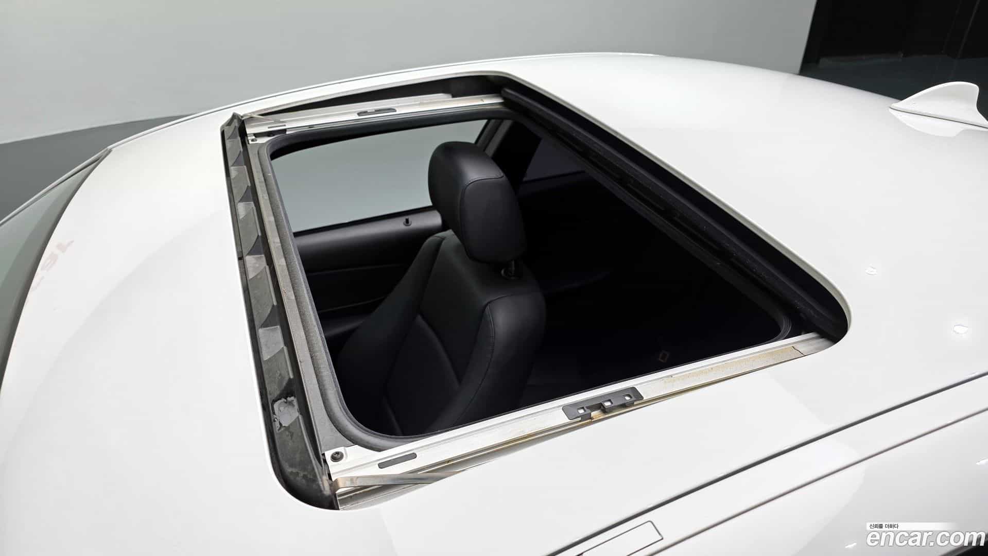 1-Series BMW 2011.0-OPTION-023