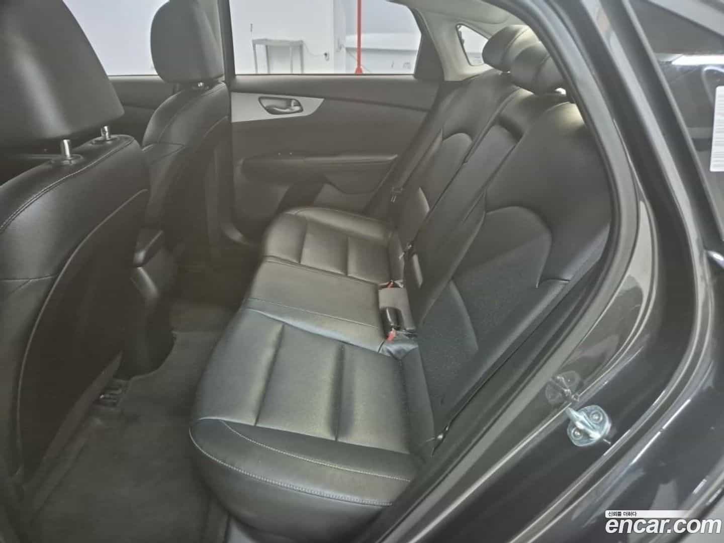 K3 Kia 2022.0-INNER-010