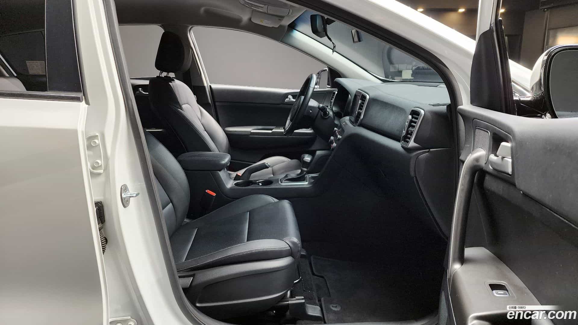 Sportage Kia 2018.3-INNER-010