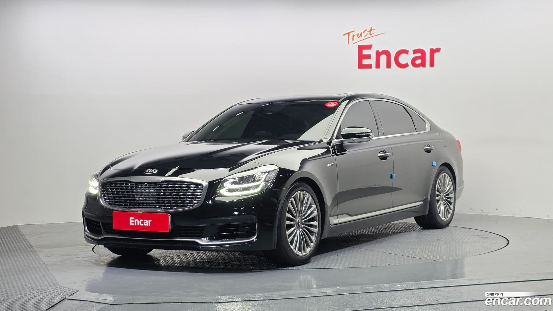 Main__Slider__Photo:K9 Kia 2018.6-0