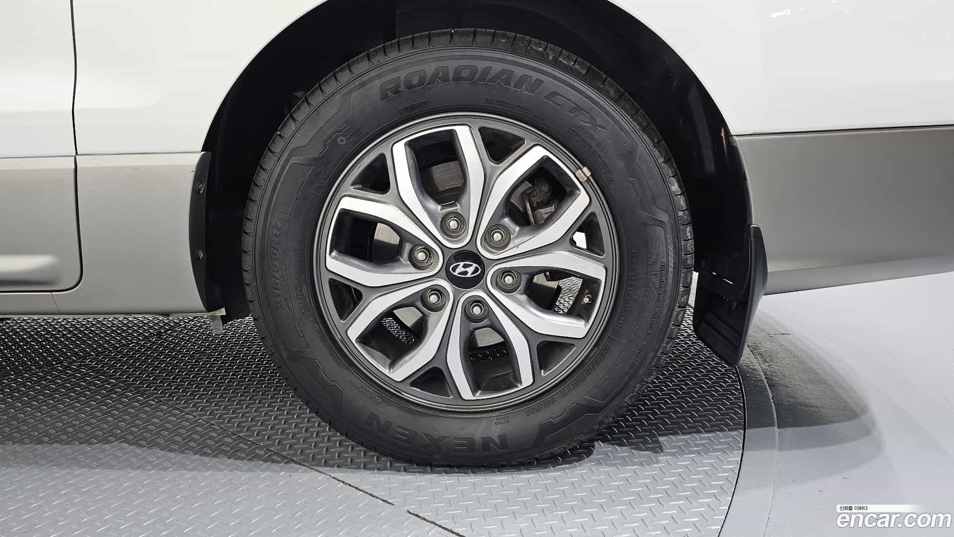 Starex Hyundai 2020.9-OUTER-005