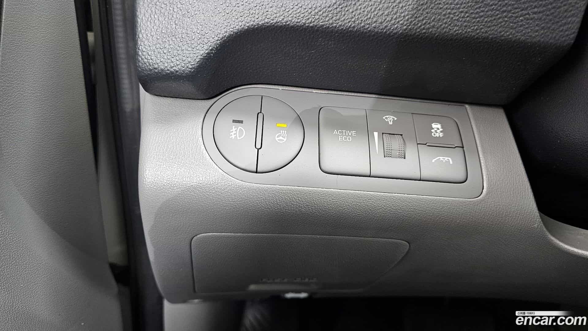 Starex Hyundai 2020.9-OPTION-022