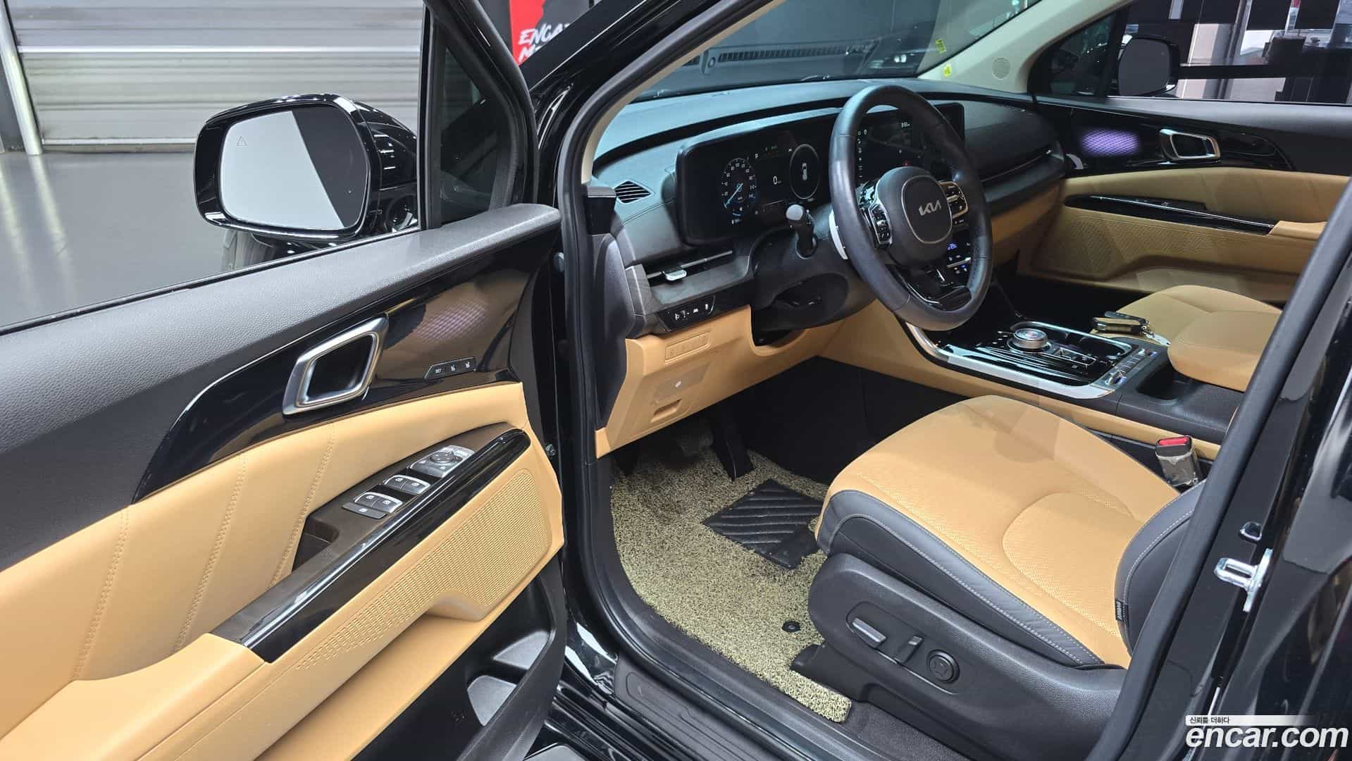 Canival Kia 2023.4-OPTION-015