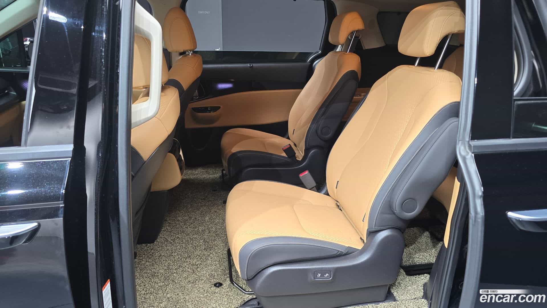 Canival Kia 2023.4-OPTION-017