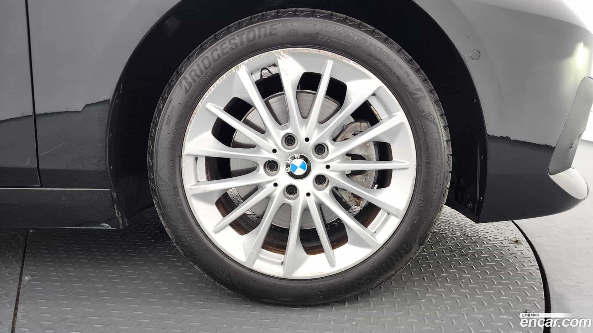 2-Series BMW 2021.0-OUTER-005