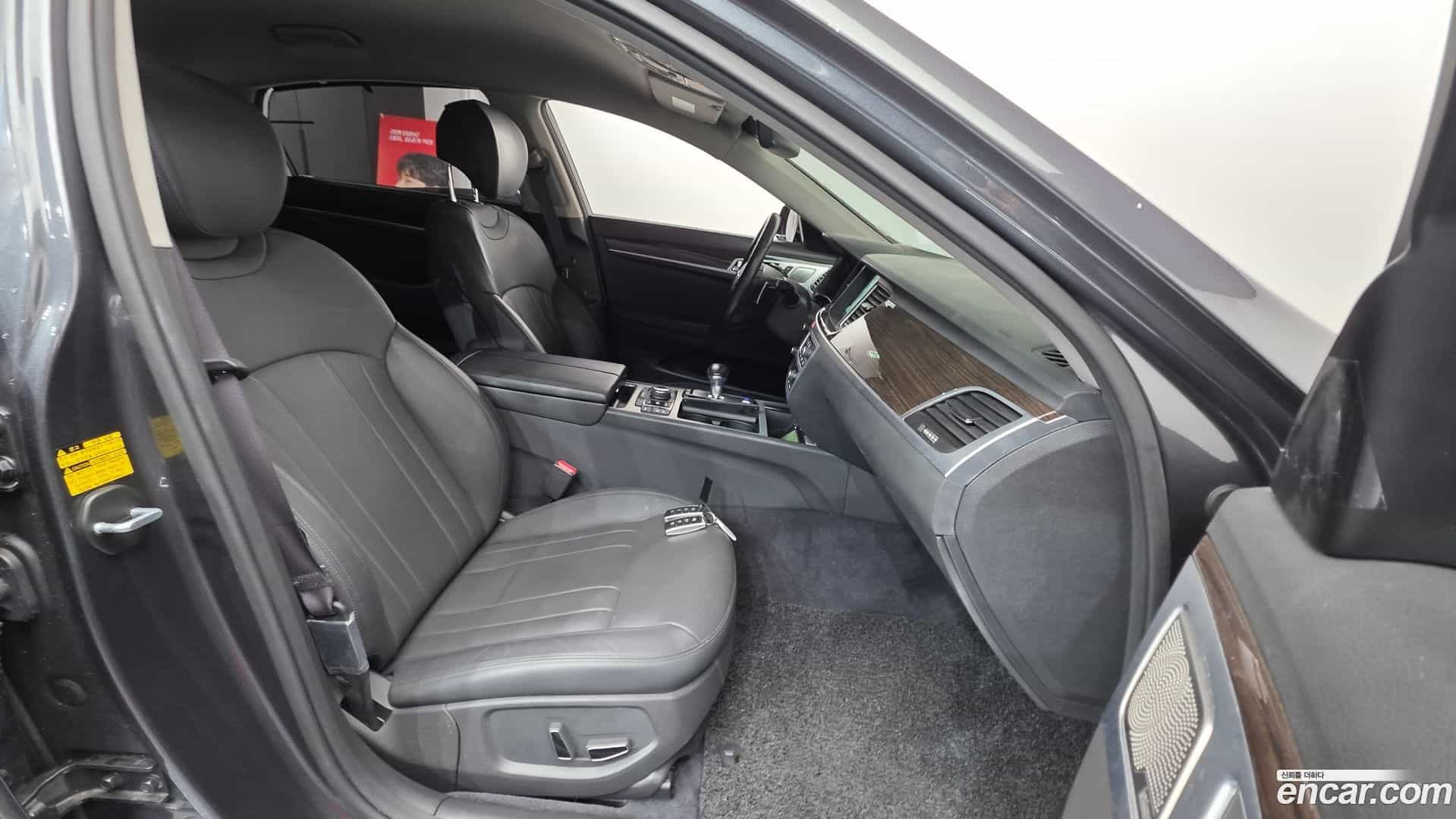 G80 Genesis 2017.11-INNER-010
