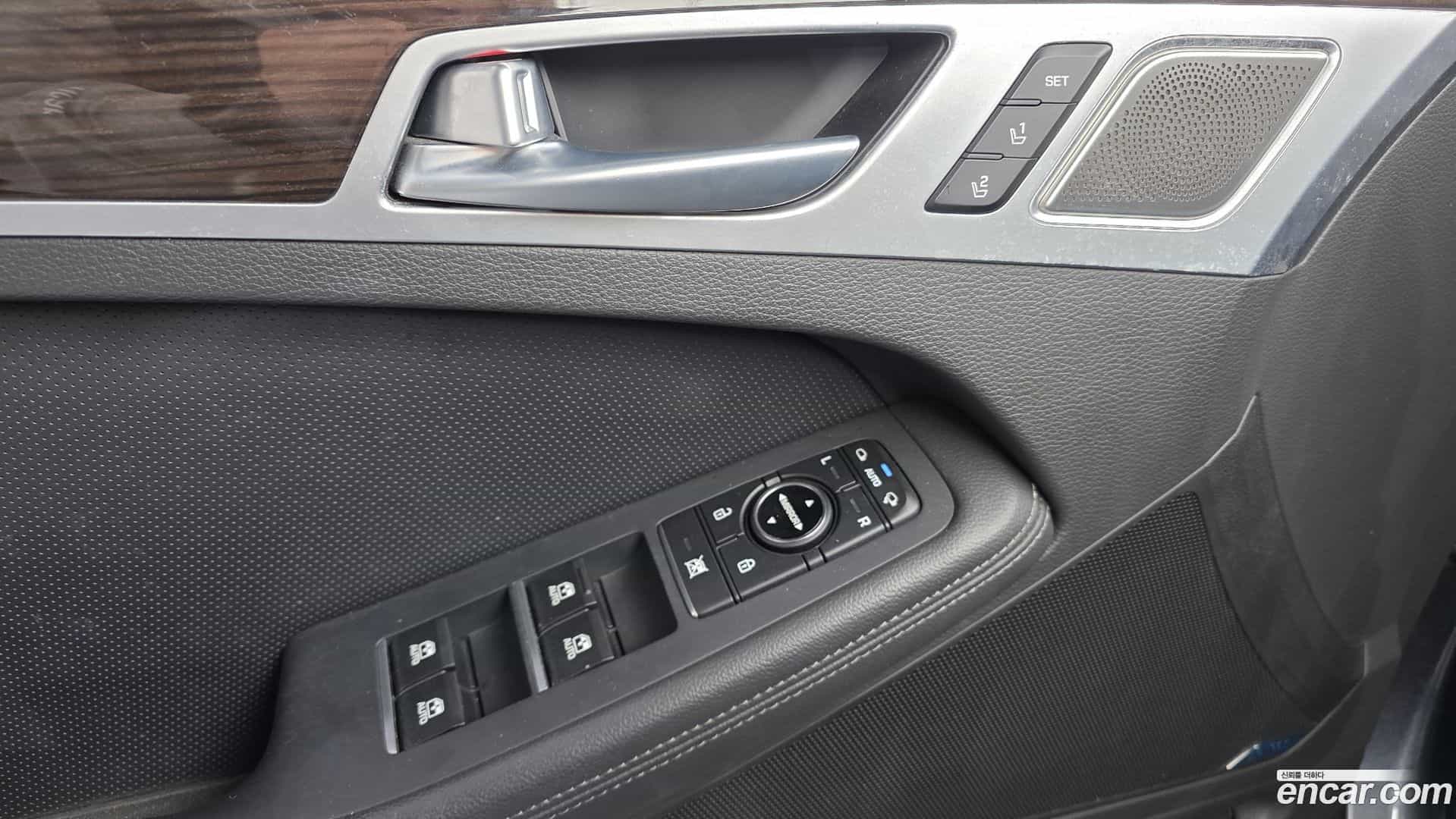 G80 Genesis 2017.11-OPTION-017
