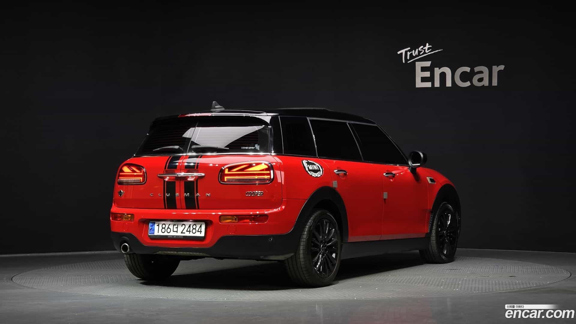 Clubman Mini 2023.10-OUTER-002