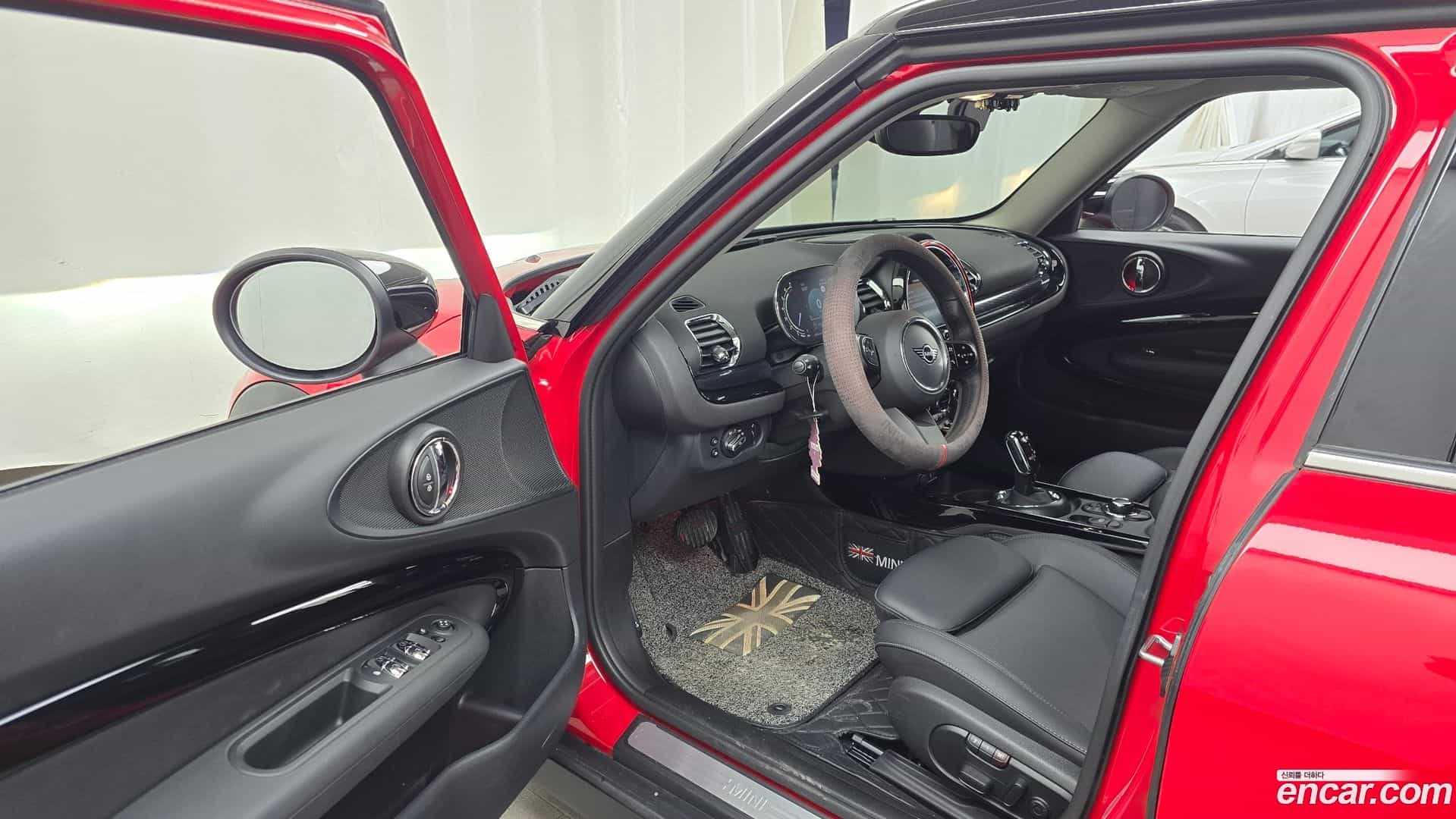 Clubman Mini 2023.10-INNER-010