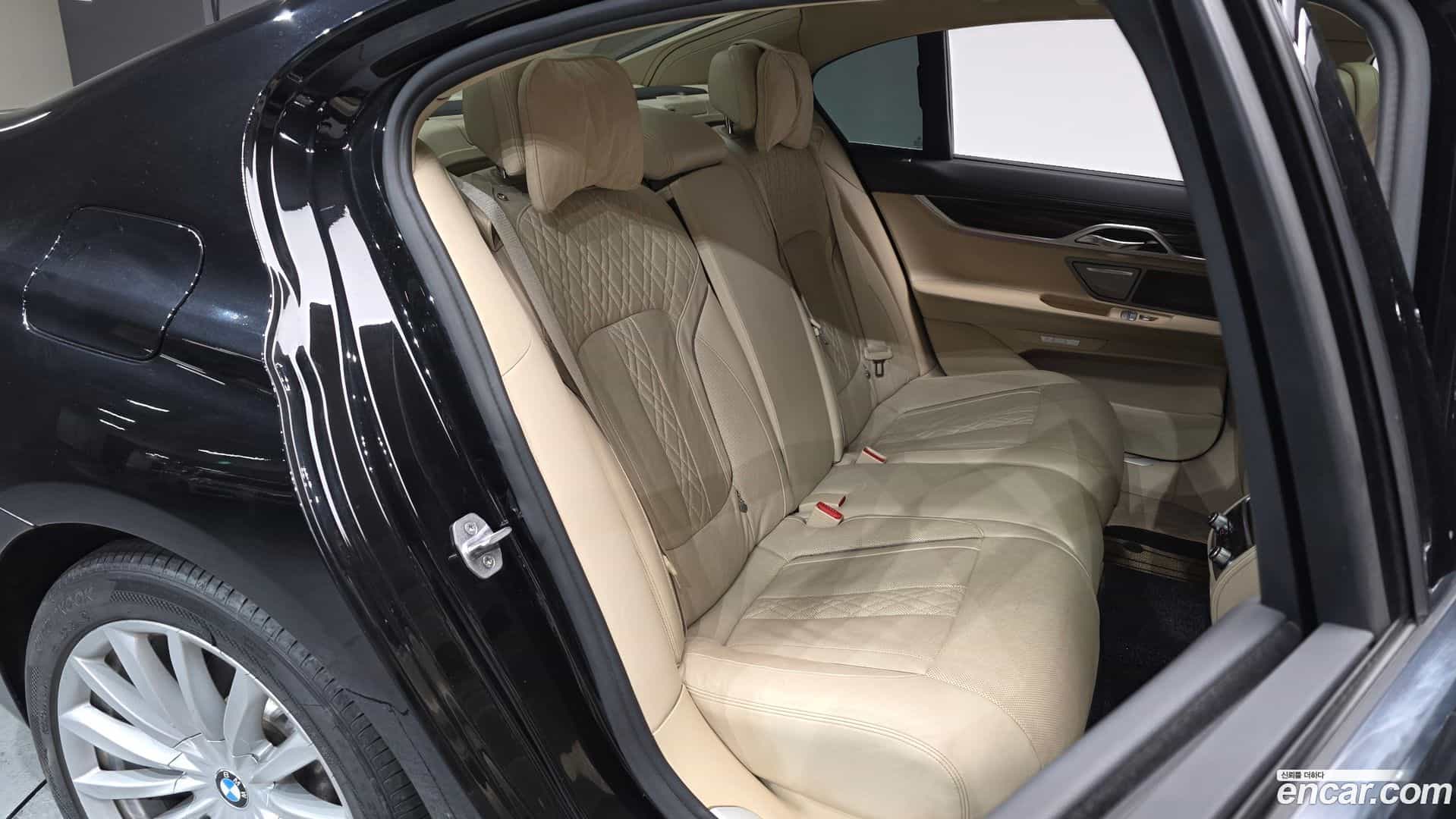 7-Series BMW 2016.2-OPTION-015