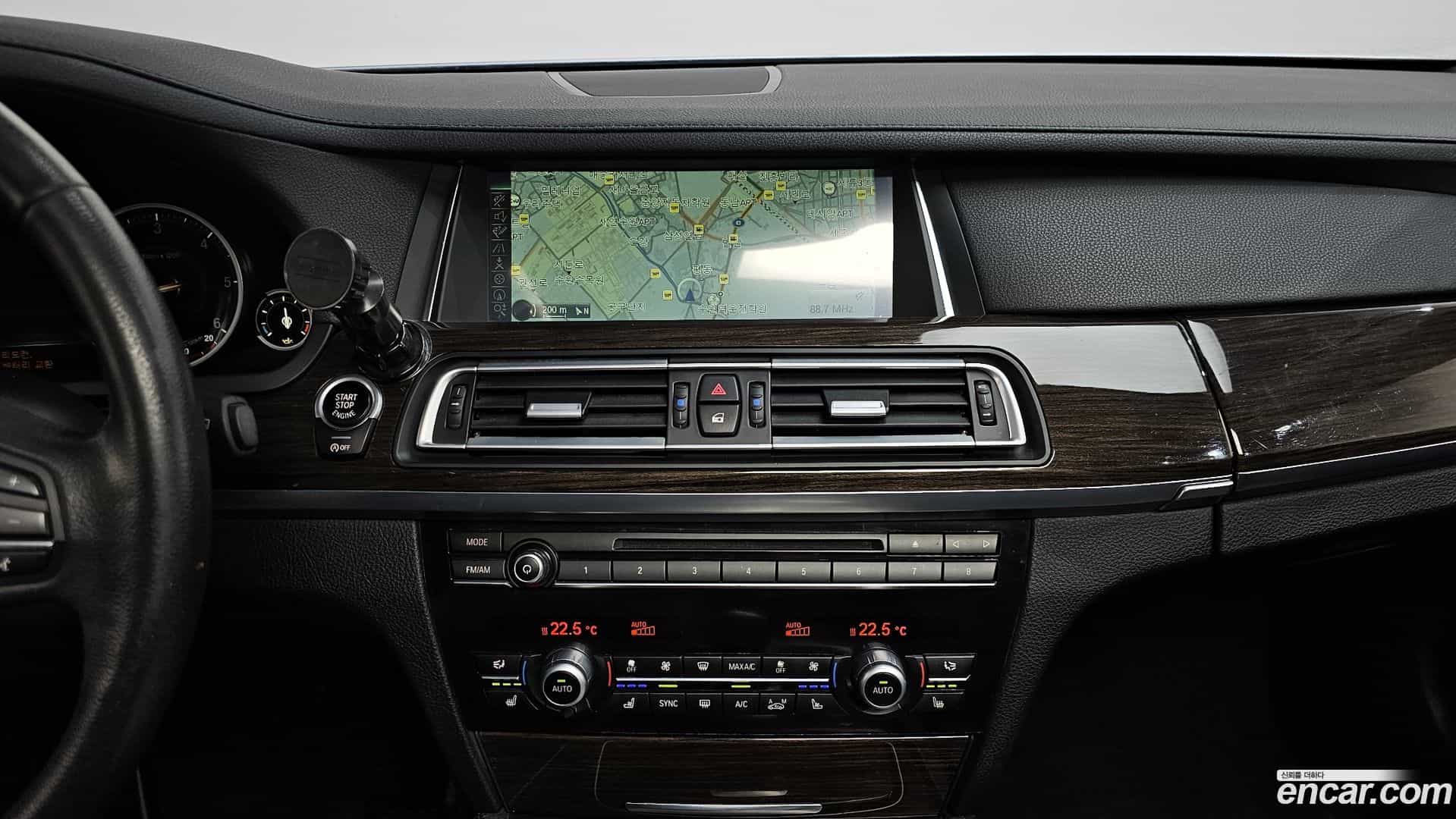 7-Series BMW 2014.3-OPTION-018