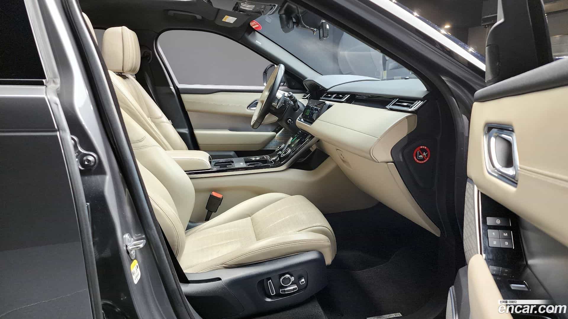 Range Rover Velar Land Rover 2018.7-INNER-010
