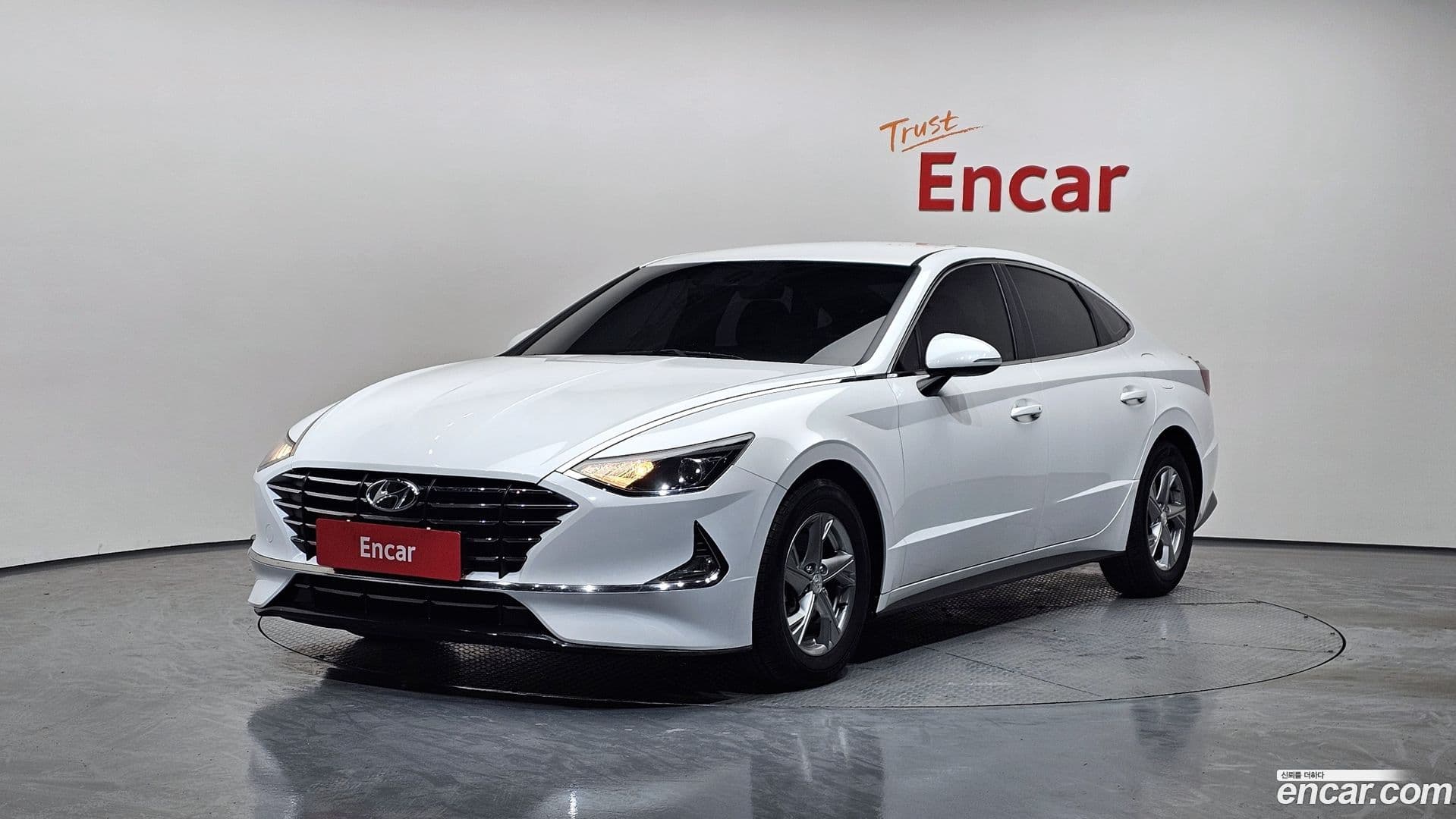 Main__Slider__Photo:Sonata Hyundai 2019.10-0