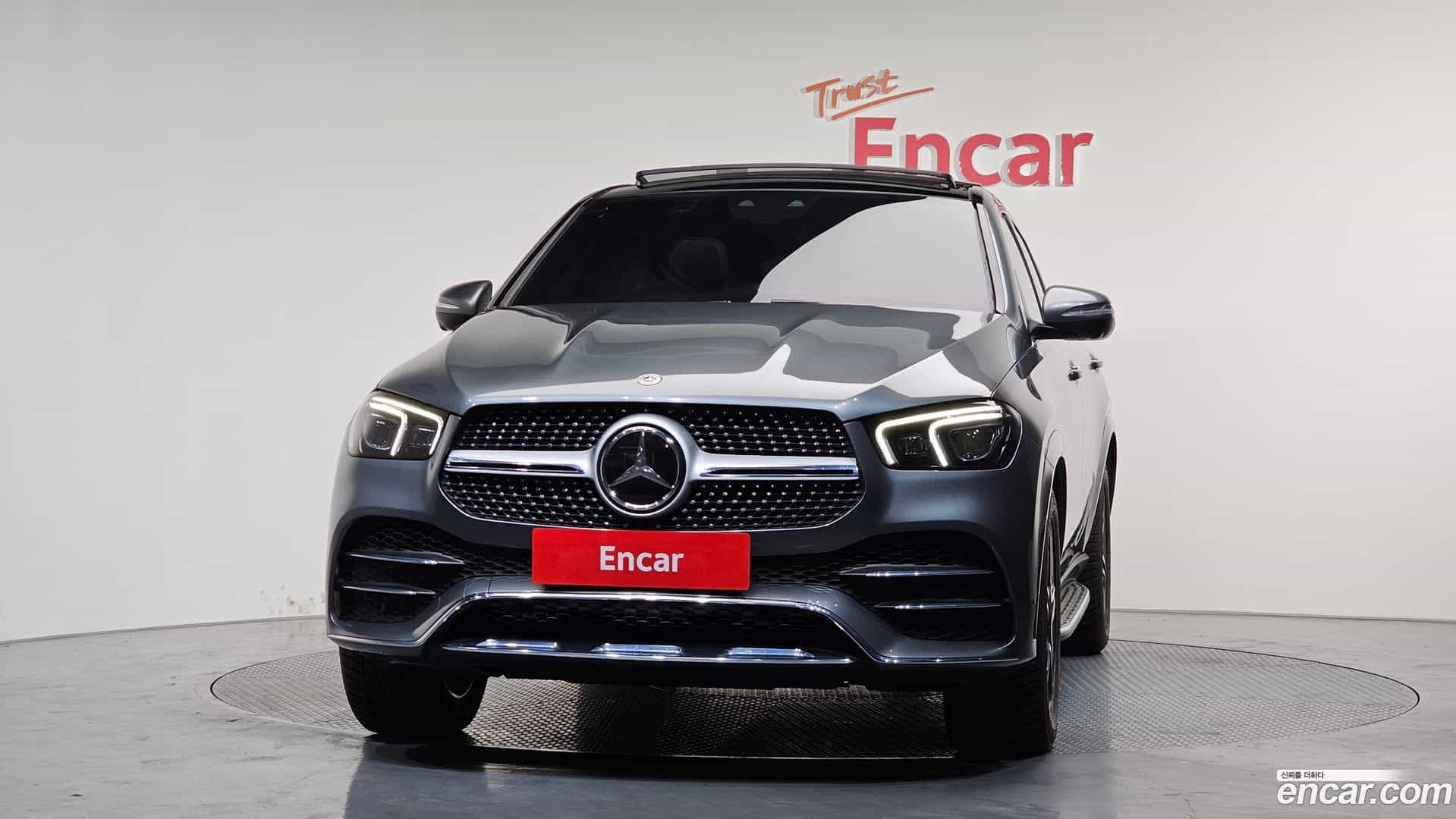 GLE-Class Mercedes-Benz 2021.1-OUTER-003