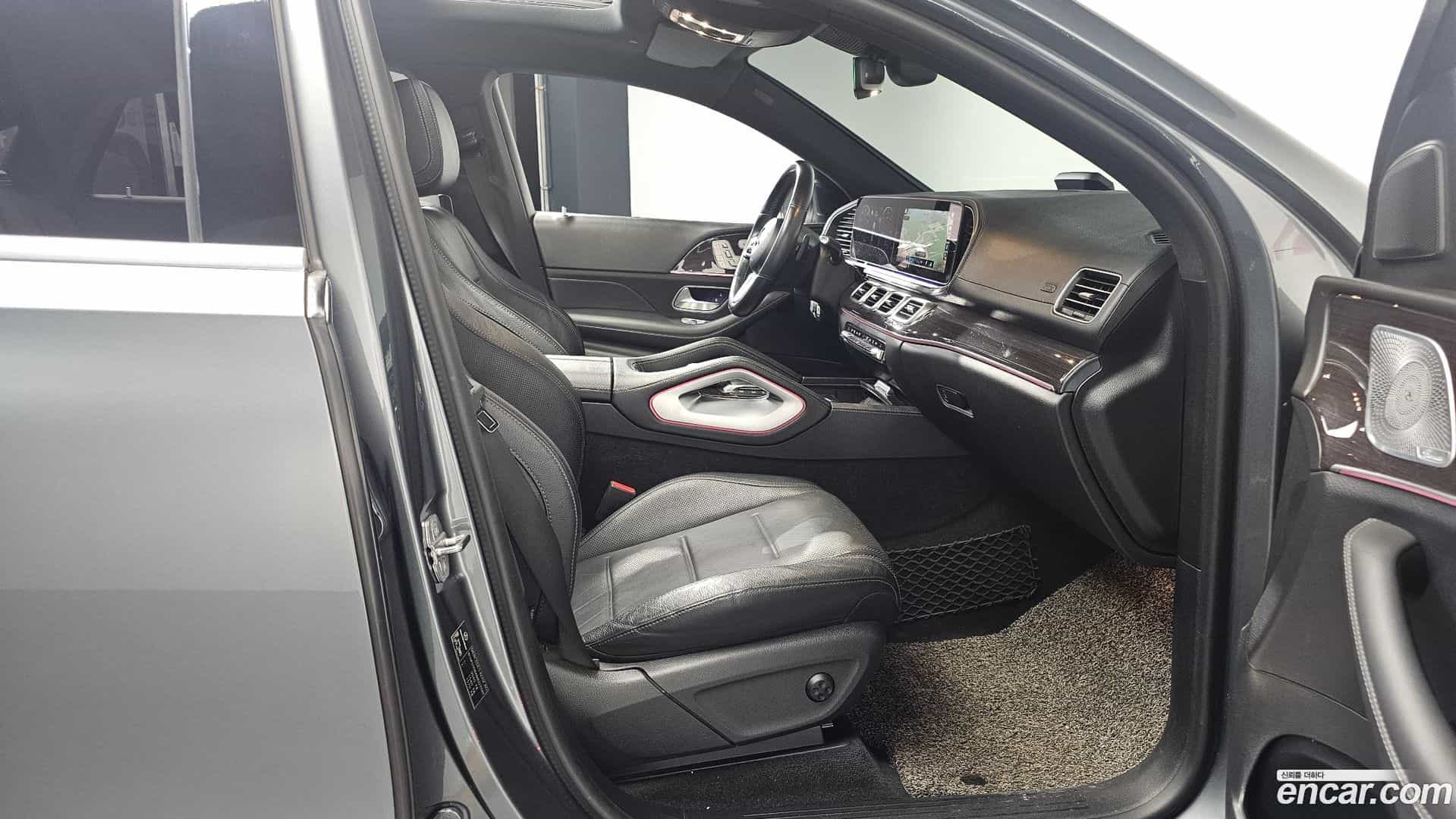GLE-Class Mercedes-Benz 2021.1-OPTION-015