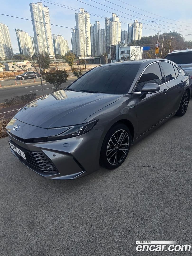 Main__Slider__Photo:Camry Toyota 2024.11-0
