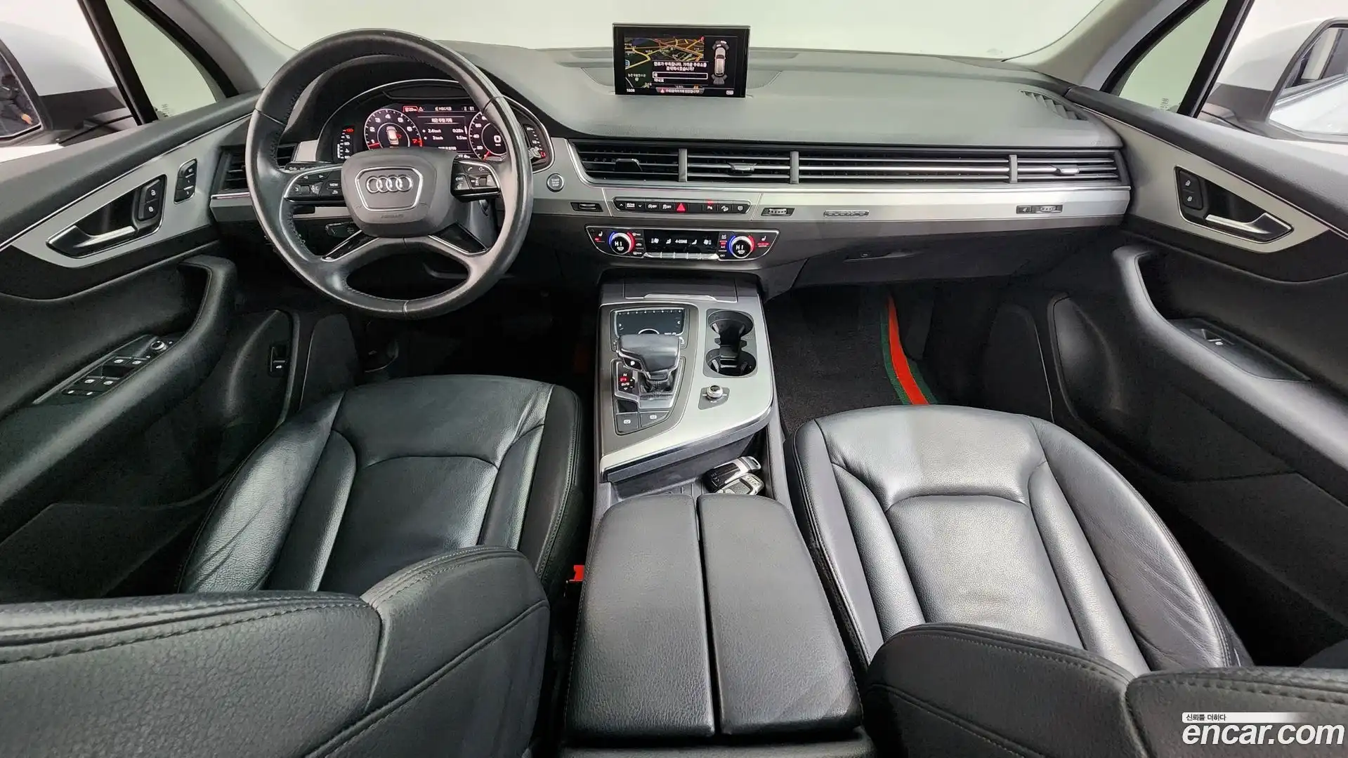 Q7 Audi 2019.10-INNER-007