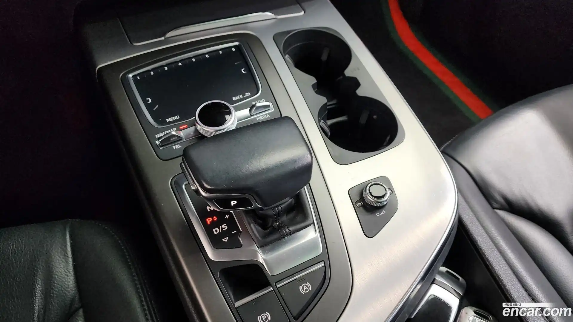 Q7 Audi 2019.10-INNER-009