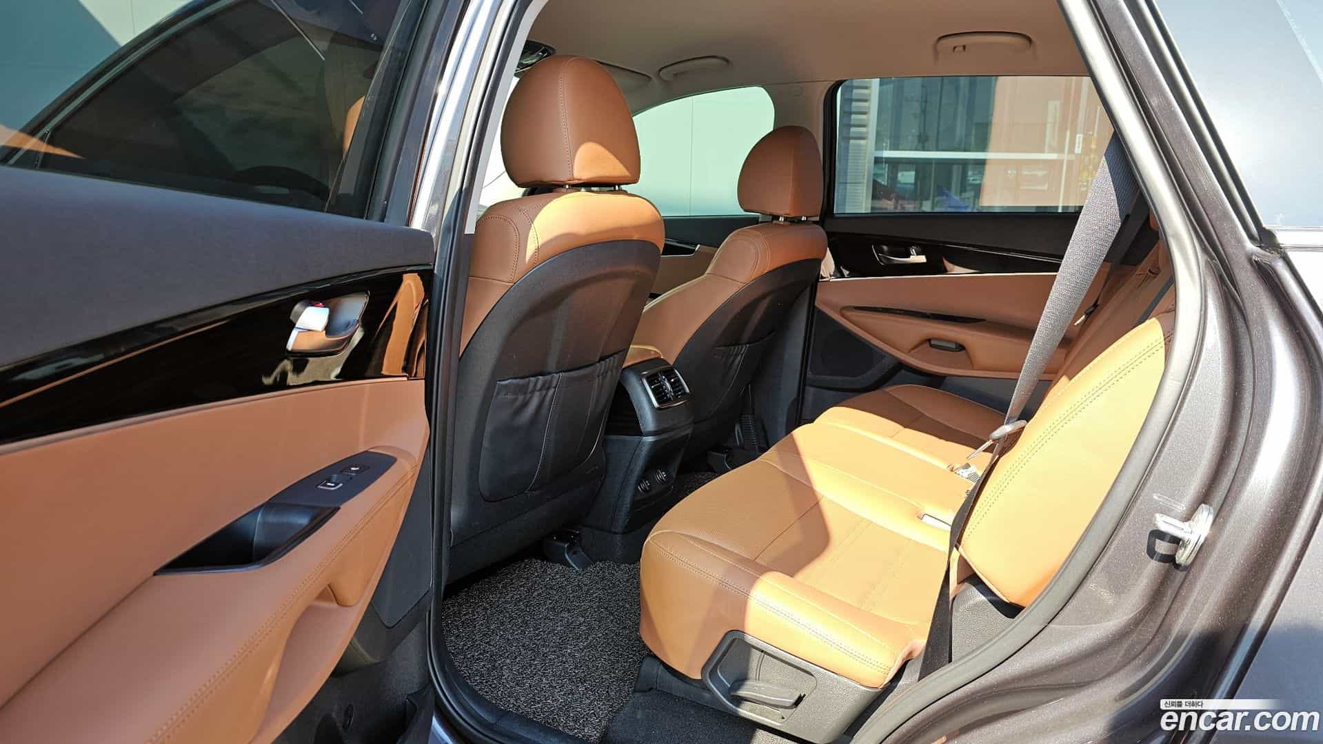 Sorento Kia 2019.10-INNER-010