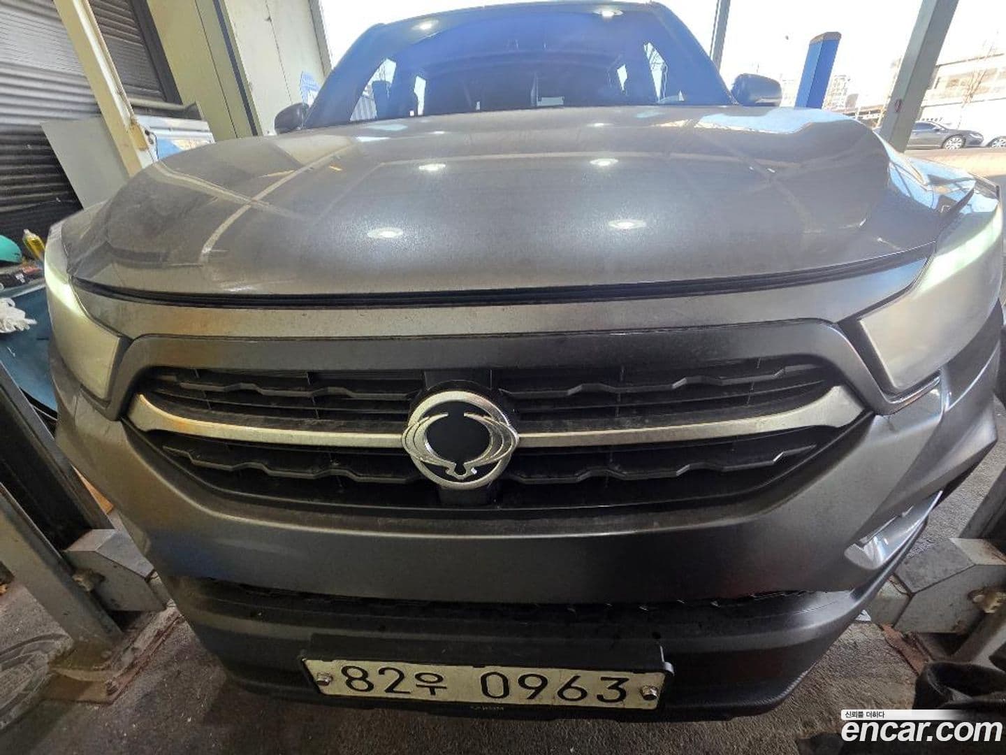 Main__Slider__Photo:Rexton KG Mobility 2019.6-0