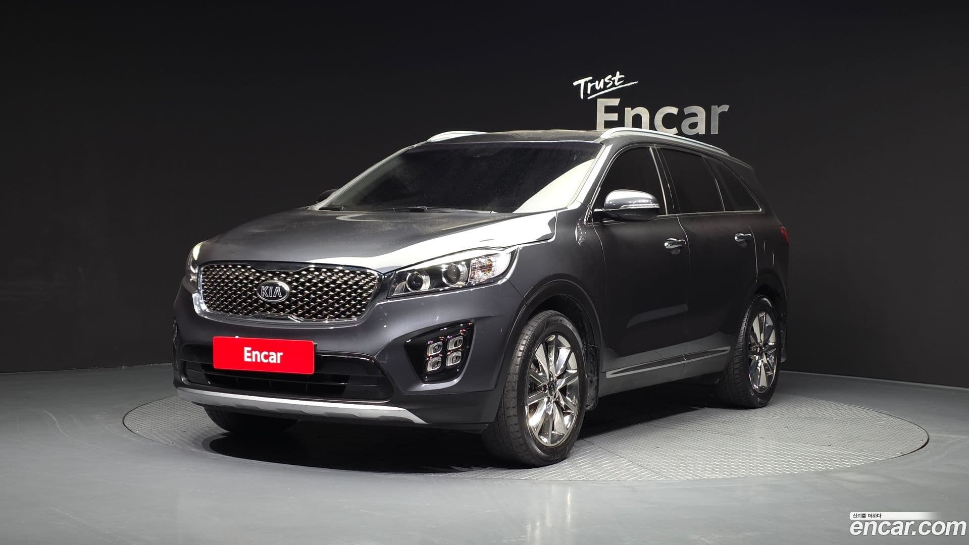 Main__Slider__Photo:Sorento Kia 2016.10-0