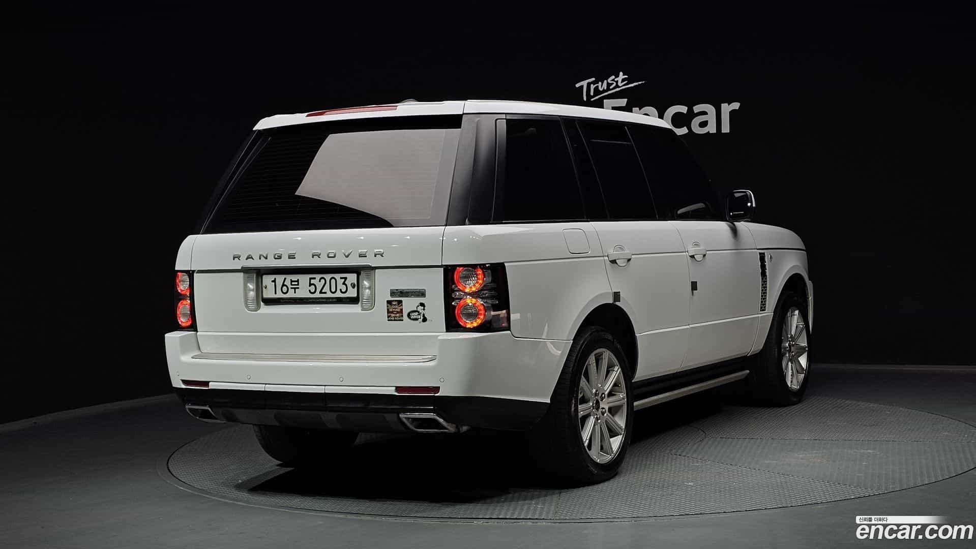 Range Rover Land Rover 2012.3-OUTER-002