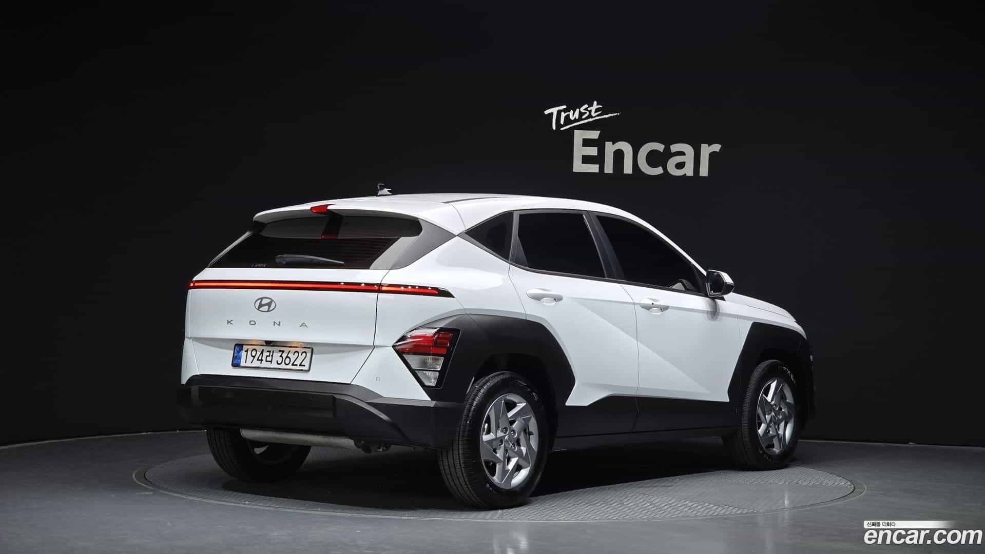 Kona Hyundai 2024.3-OUTER-002