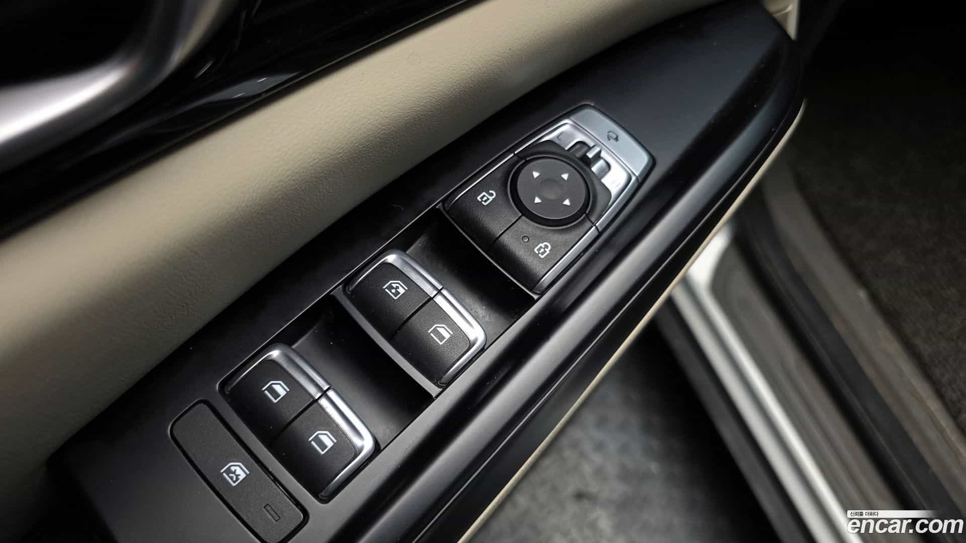 Canival Kia 2020.10-OPTION-018