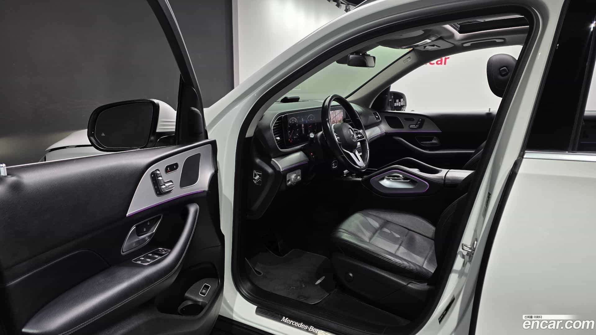GLE-Class Mercedes-Benz 2020.7-OPTION-015