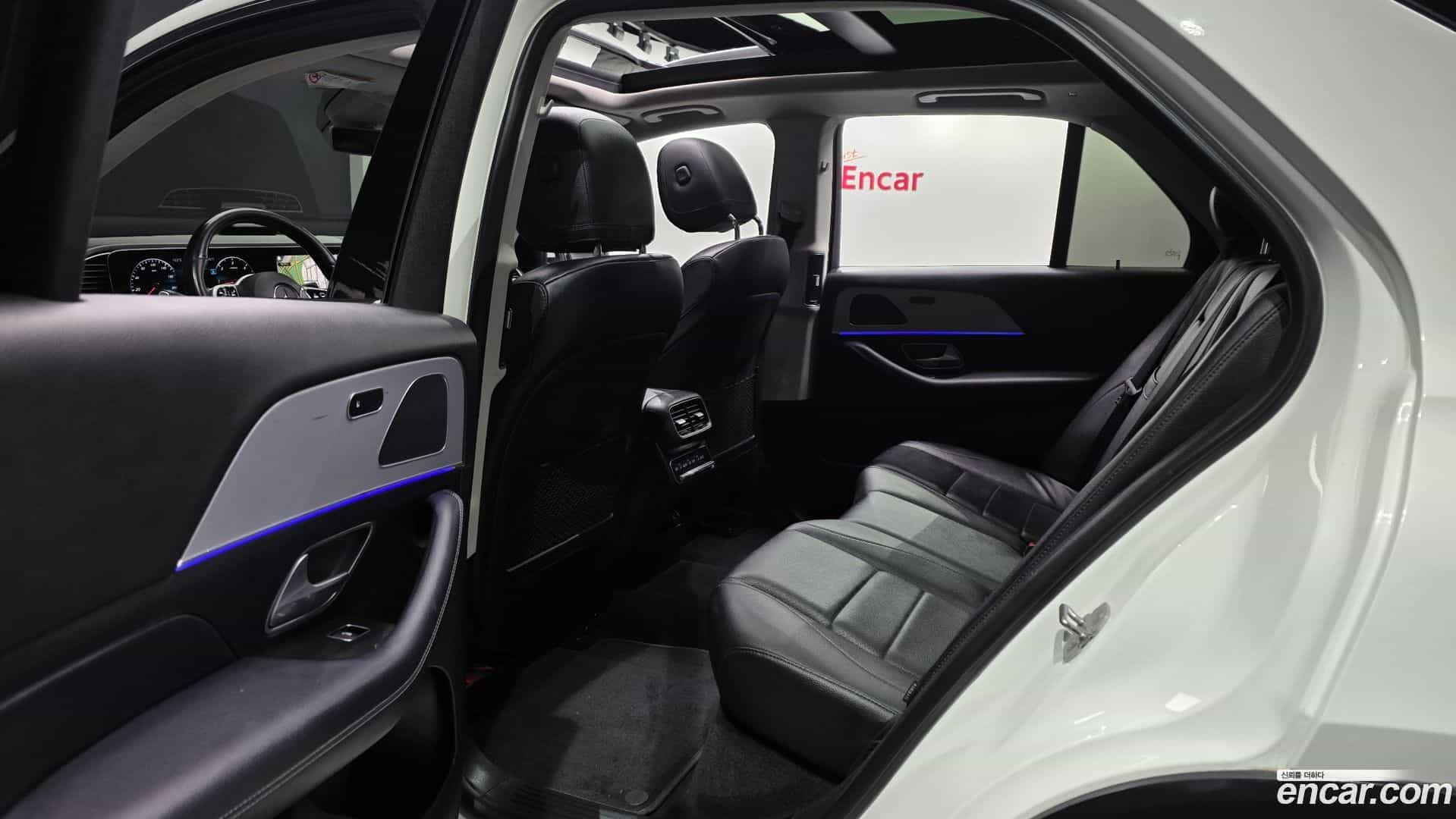GLE-Class Mercedes-Benz 2020.7-OPTION-016