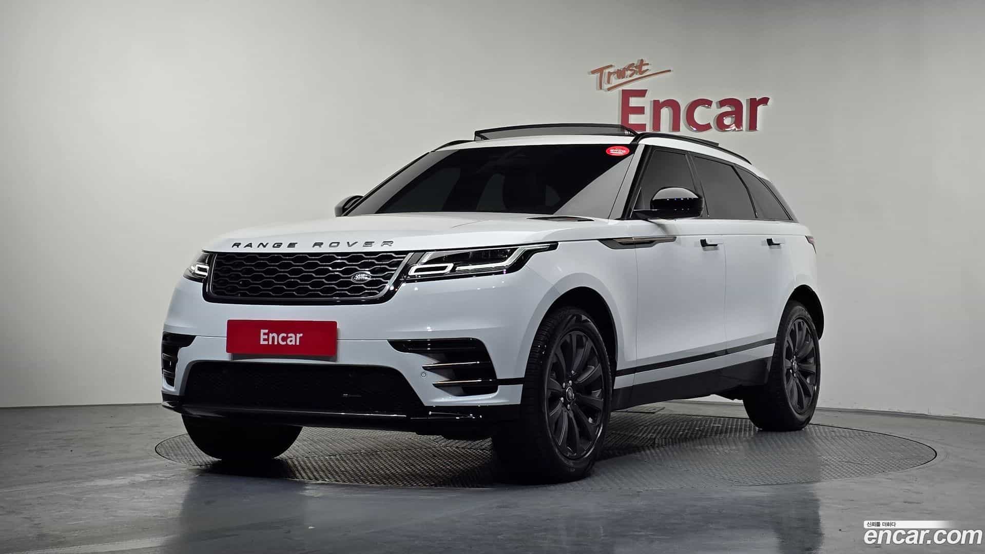 Range Rover Velar Land Rover 2022.11-OUTER-001