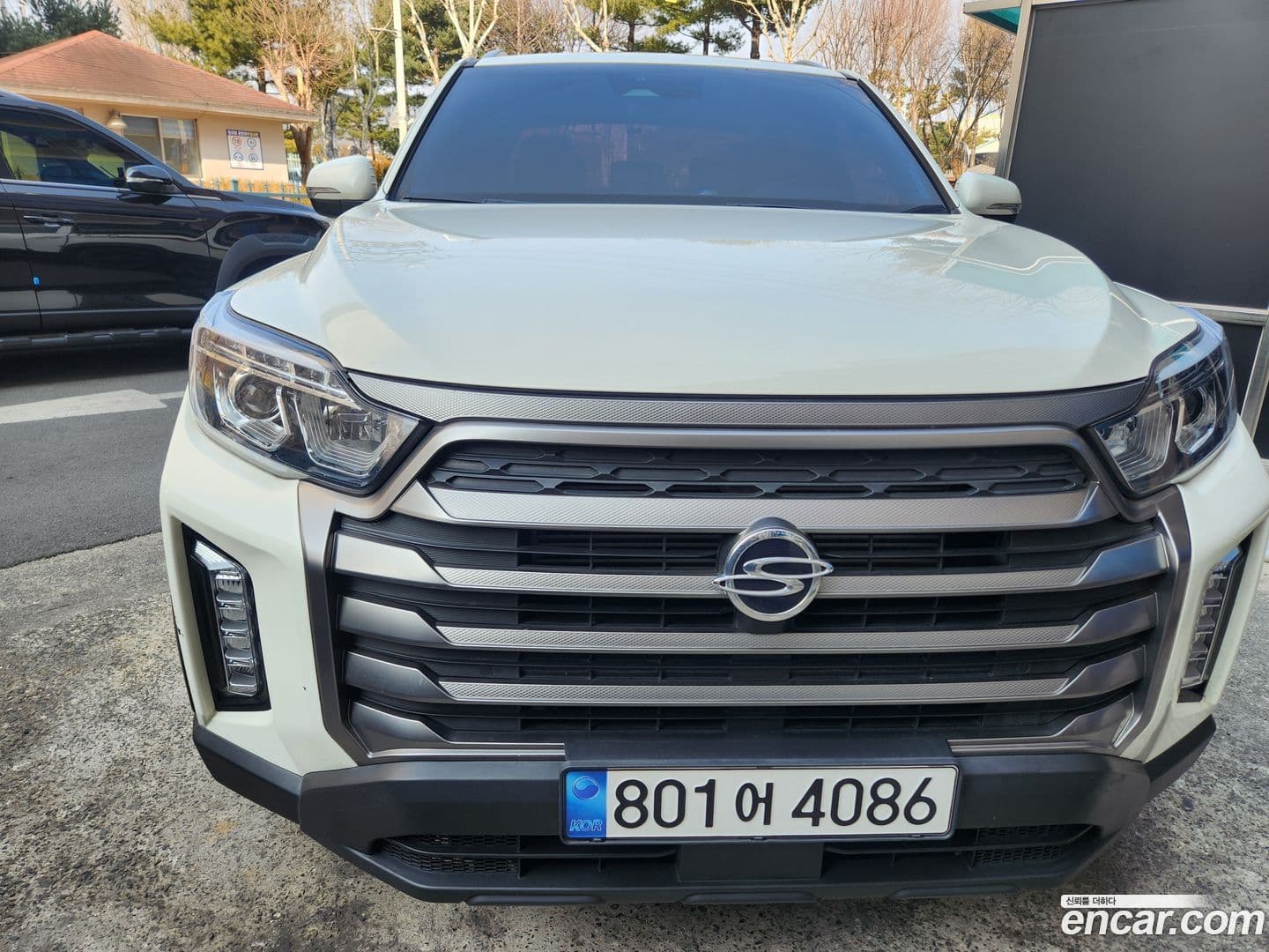 Main__Slider__Photo:Rexton KG Mobility 2023.0-0