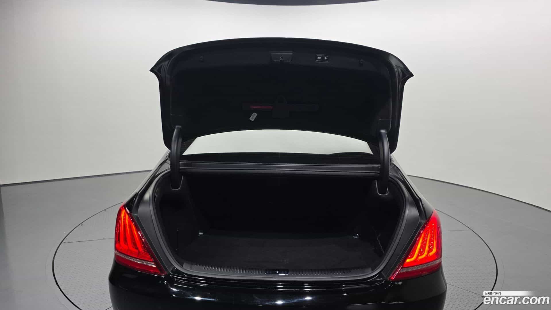 EQ900 Genesis 2016.4-OPTION-024