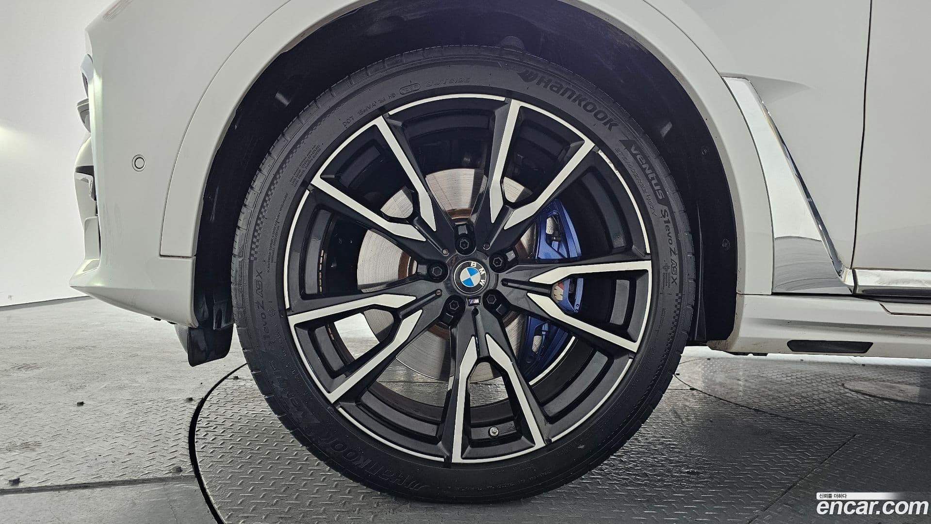 Main__Slider__Photo:X7 BMW 2022.5-4