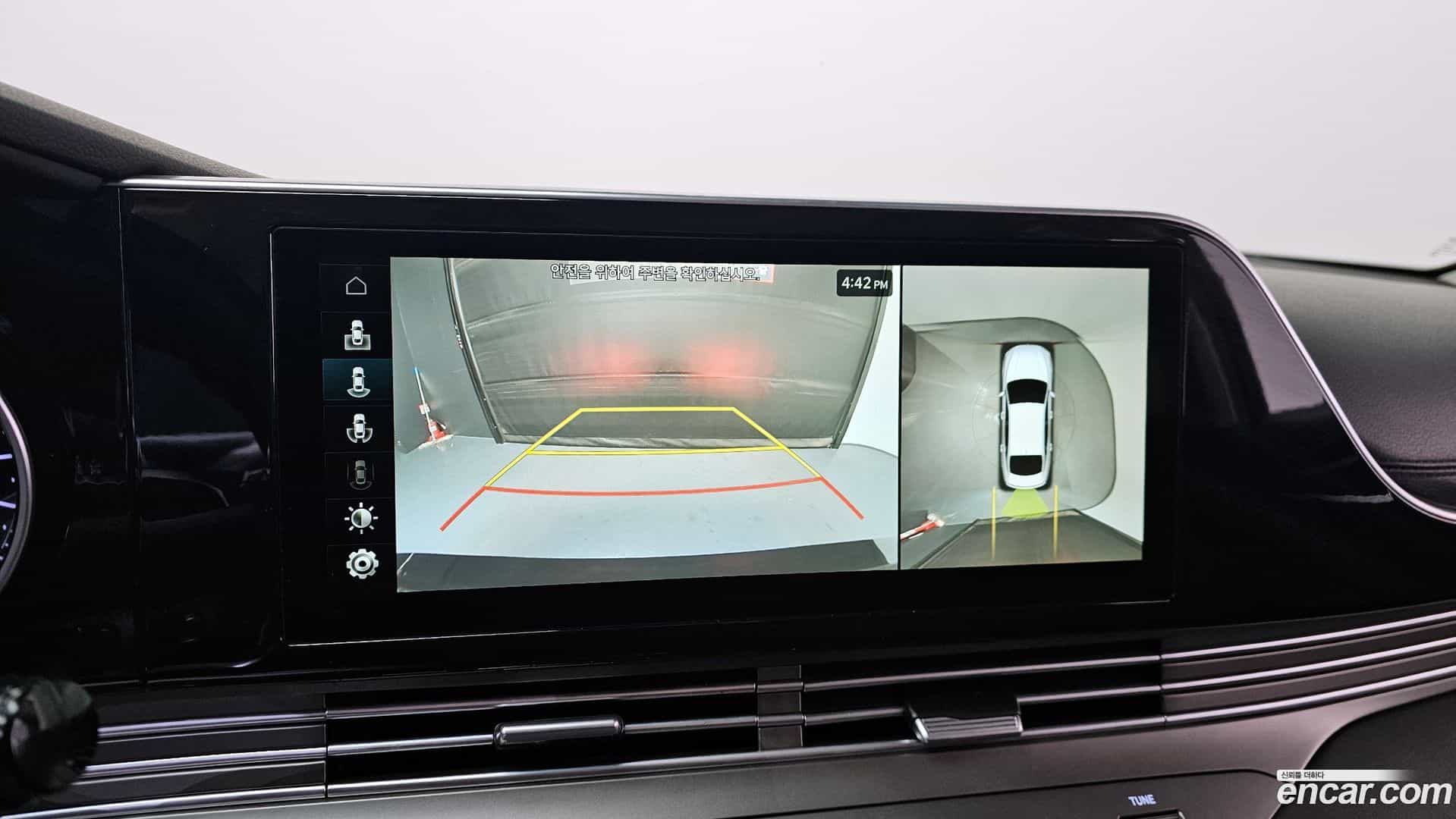 Grandeur Hyundai 2020.0-OPTION-020