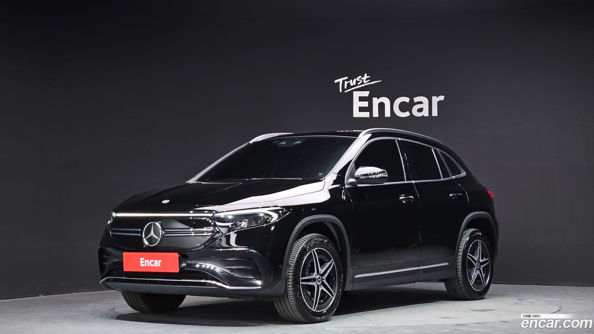 Main__Slider__Photo:EQA Mercedes-Benz 2021.6-0