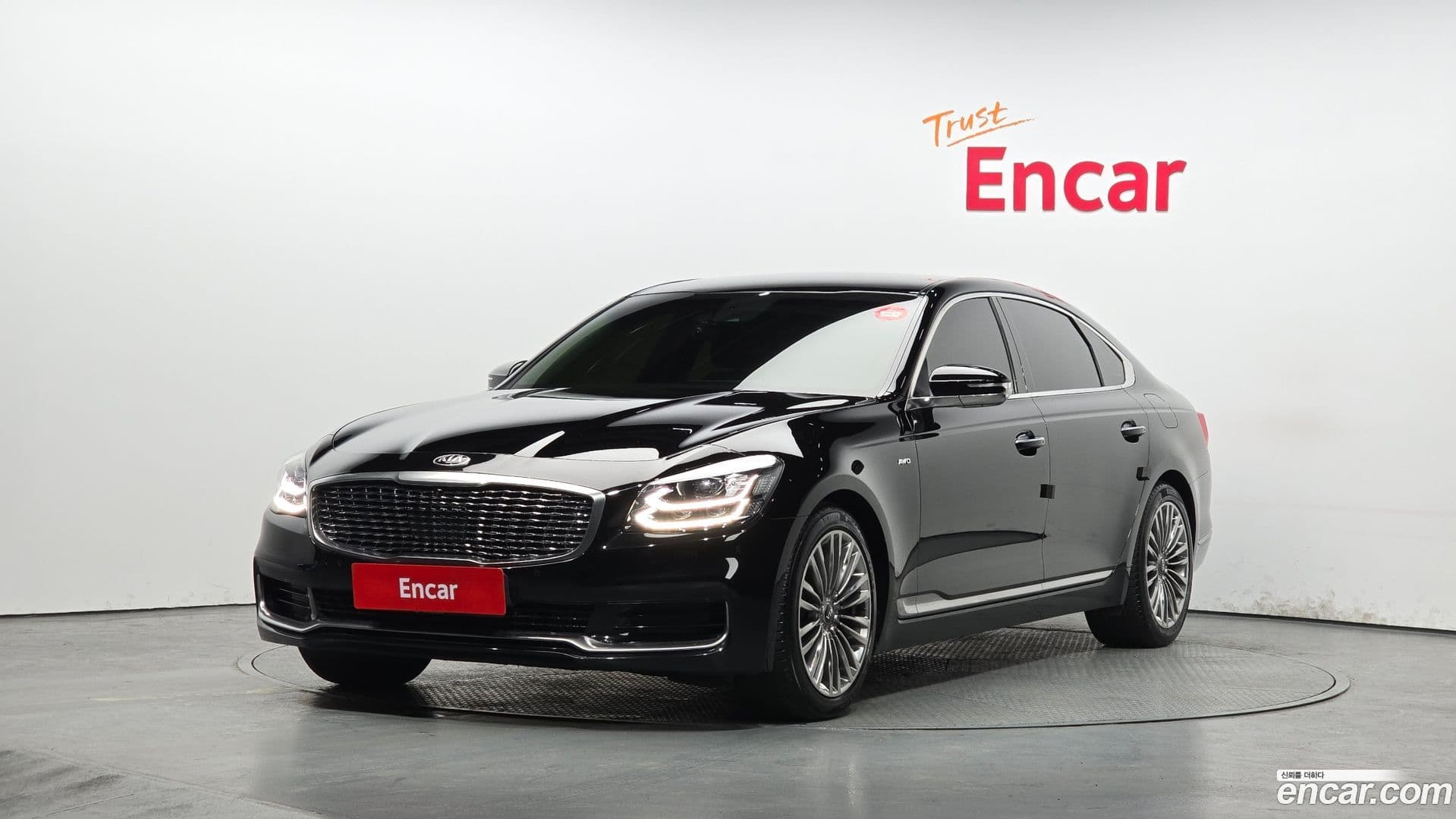 Main__Slider__Photo:K9 Kia 2018.10-0