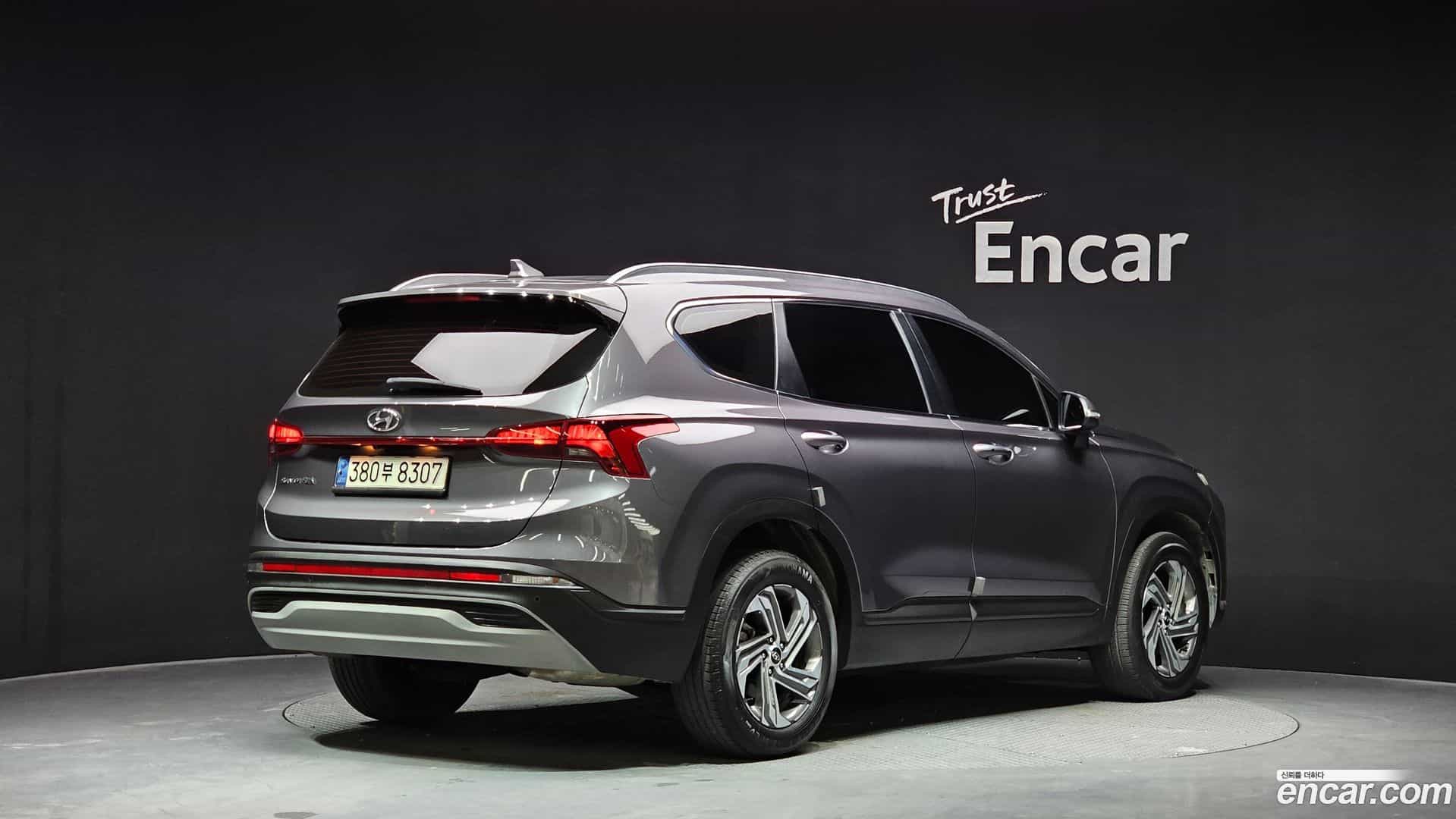 Santafe Hyundai 2021.1-OUTER-002