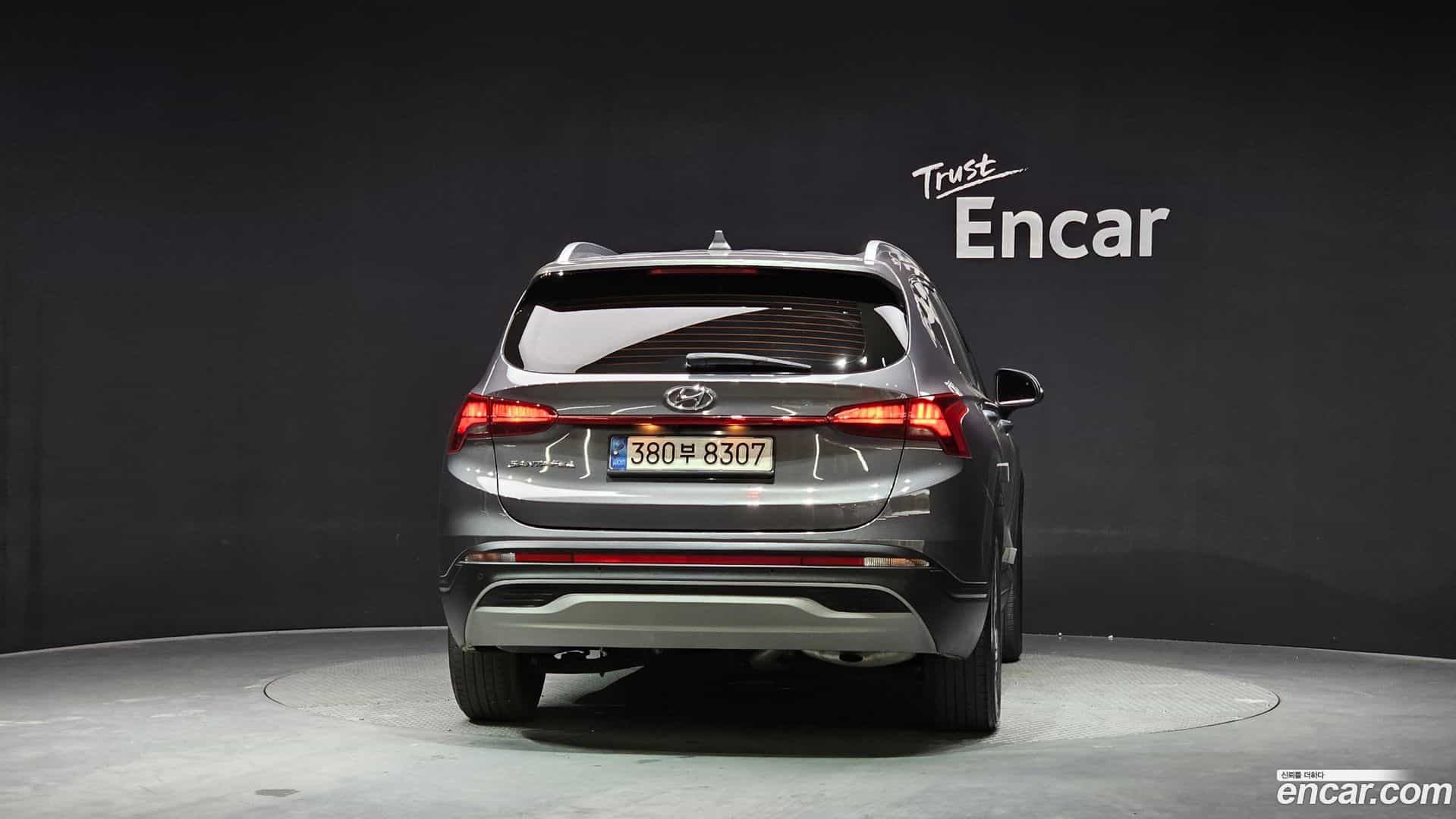 Santafe Hyundai 2021.1-OUTER-004