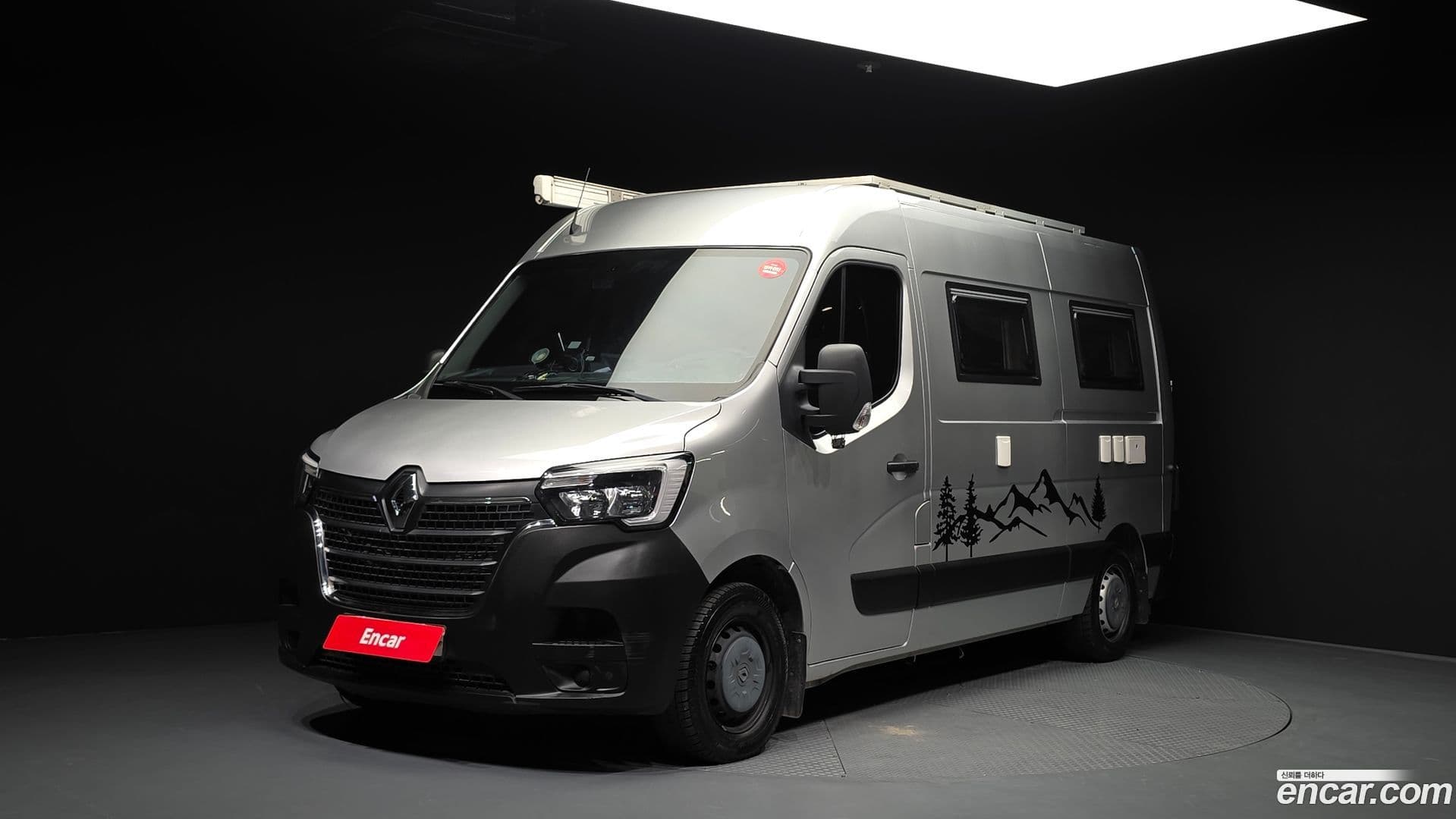 Main__Slider__Photo:Master Renault Korea 2020.4-0