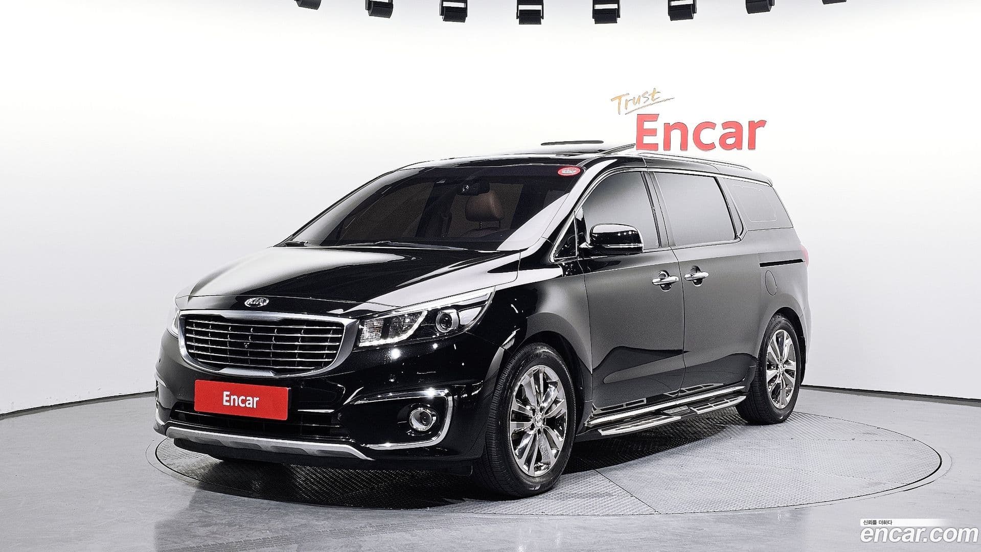 Main__Slider__Photo:Canival Kia 2015.3-0