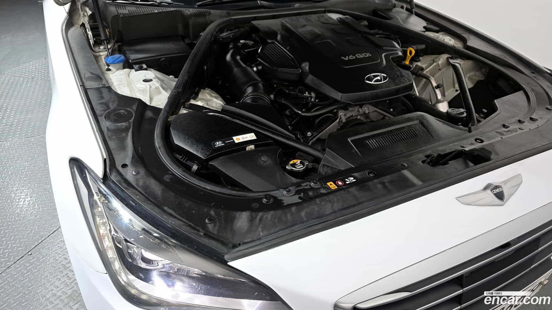 Genesis Hyundai 2015.10-INNER-006